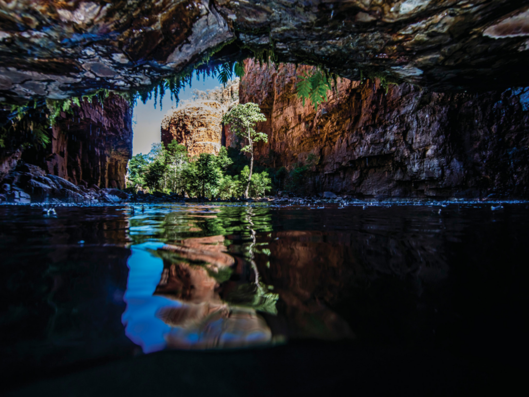 Nơi tham quan gần đây