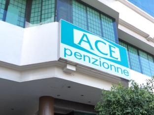 Ngoại cảnh khách sạn