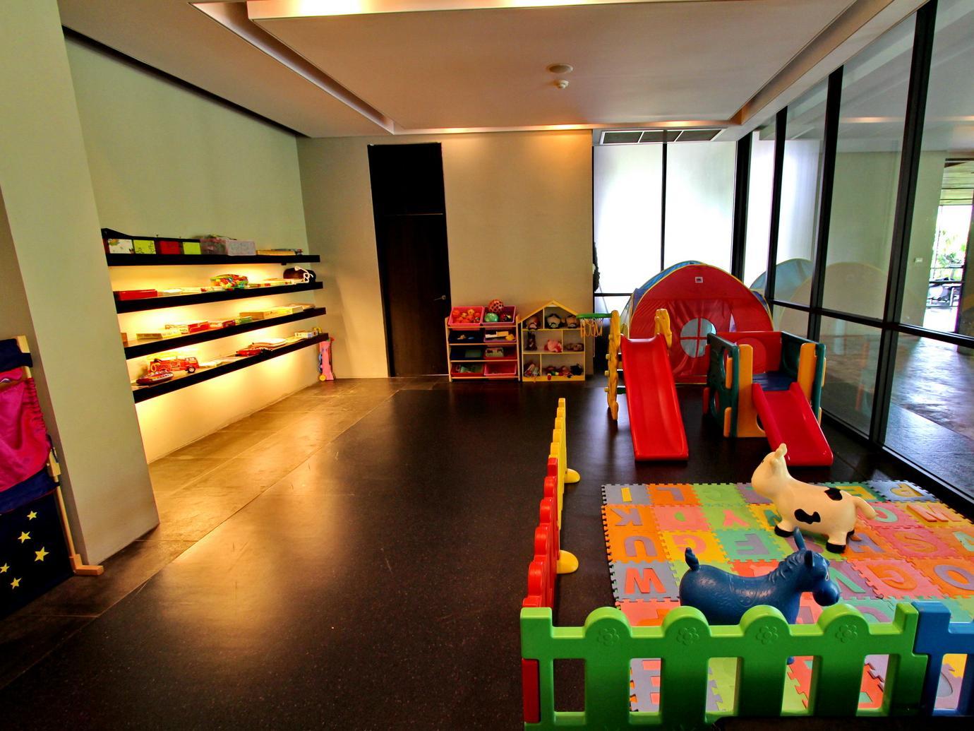 Khu vui chơi trẻ em