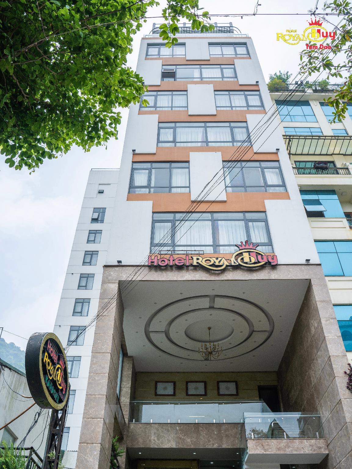 Ngoại cảnh khách sạn