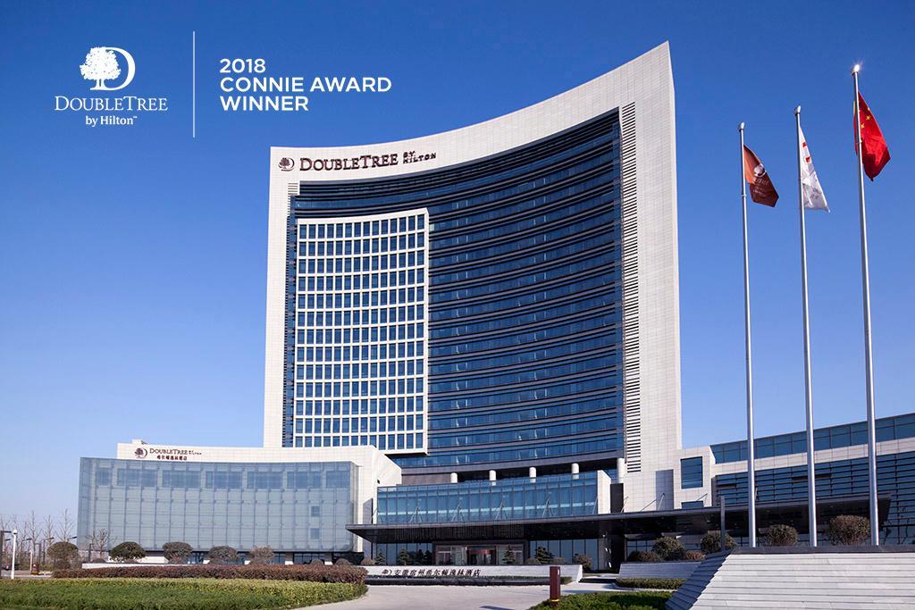 Ngoại cảnh khách sạn