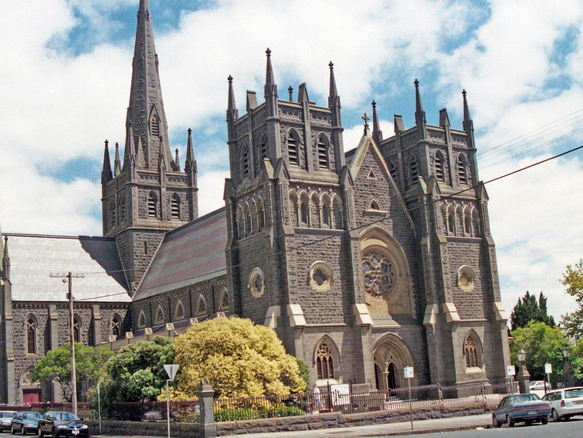 Nơi tham quan gần đây