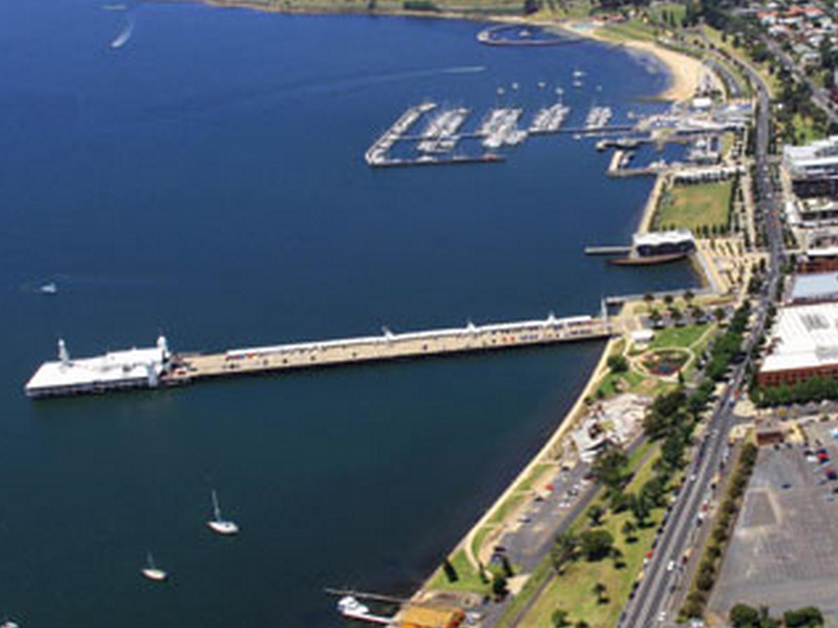 Khu vực xung quanh