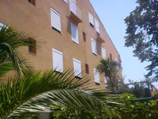 Ngoại cảnh khách sạn