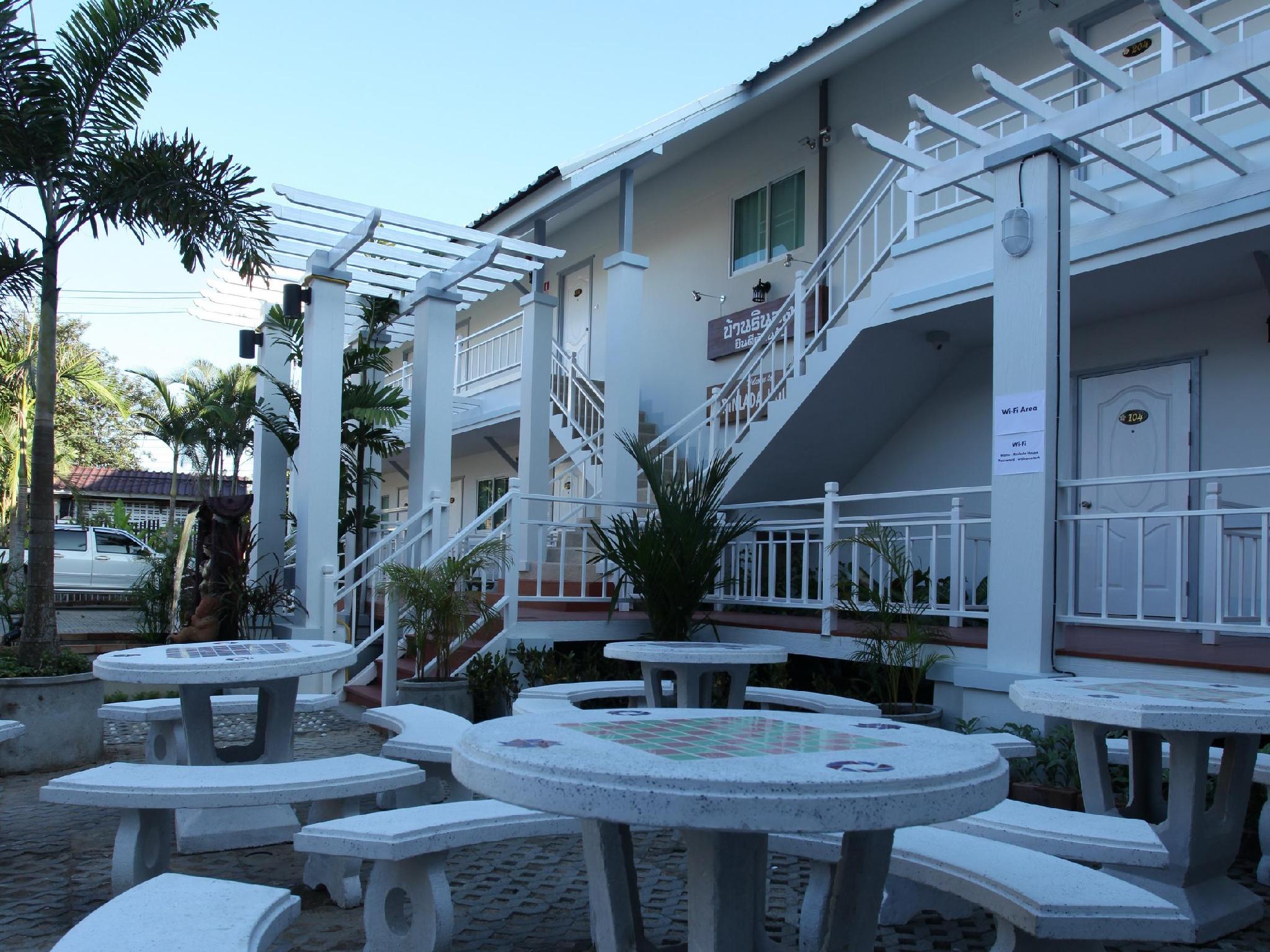 Ngoại cảnh khách sạn