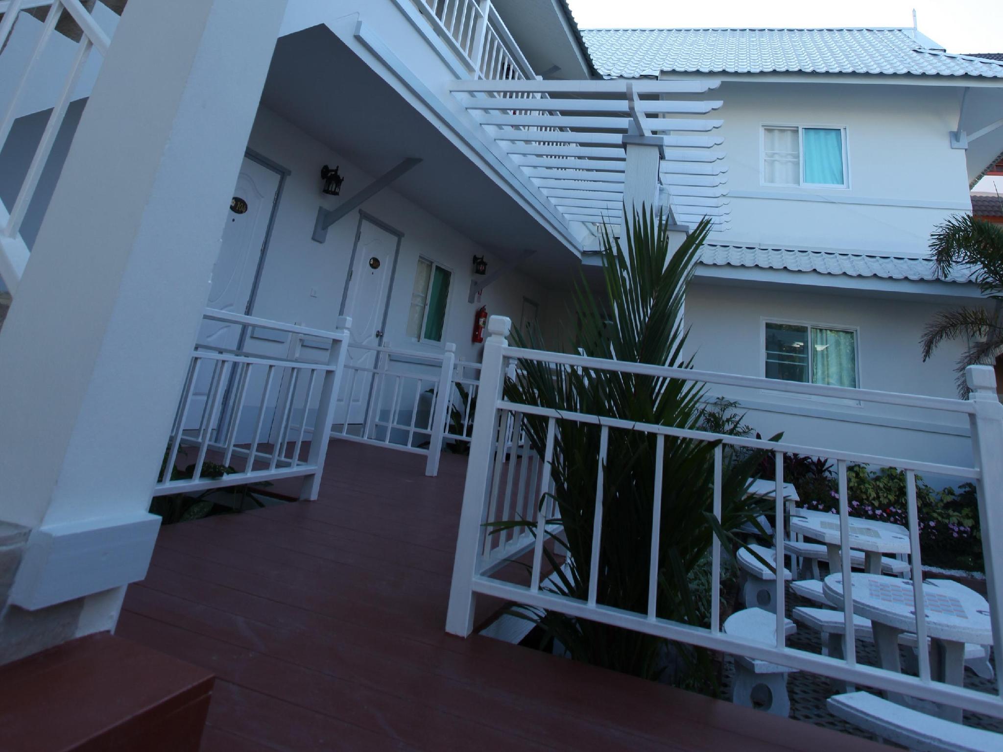 Ngoại cảnh khách sạn