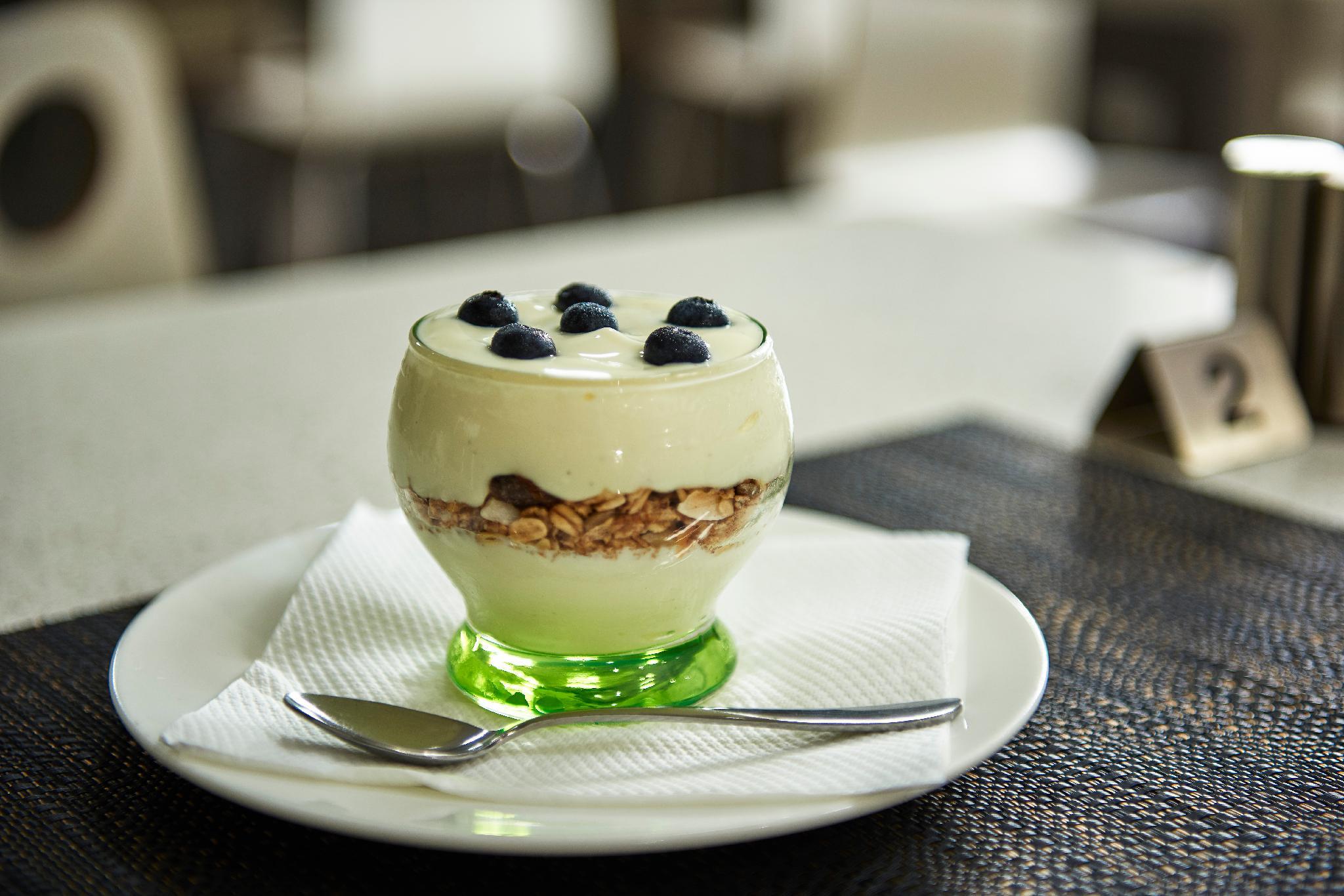 Đồ ăn và thức uống