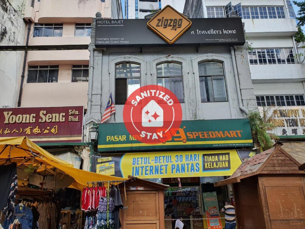 Ngoại cảnh khách sạn