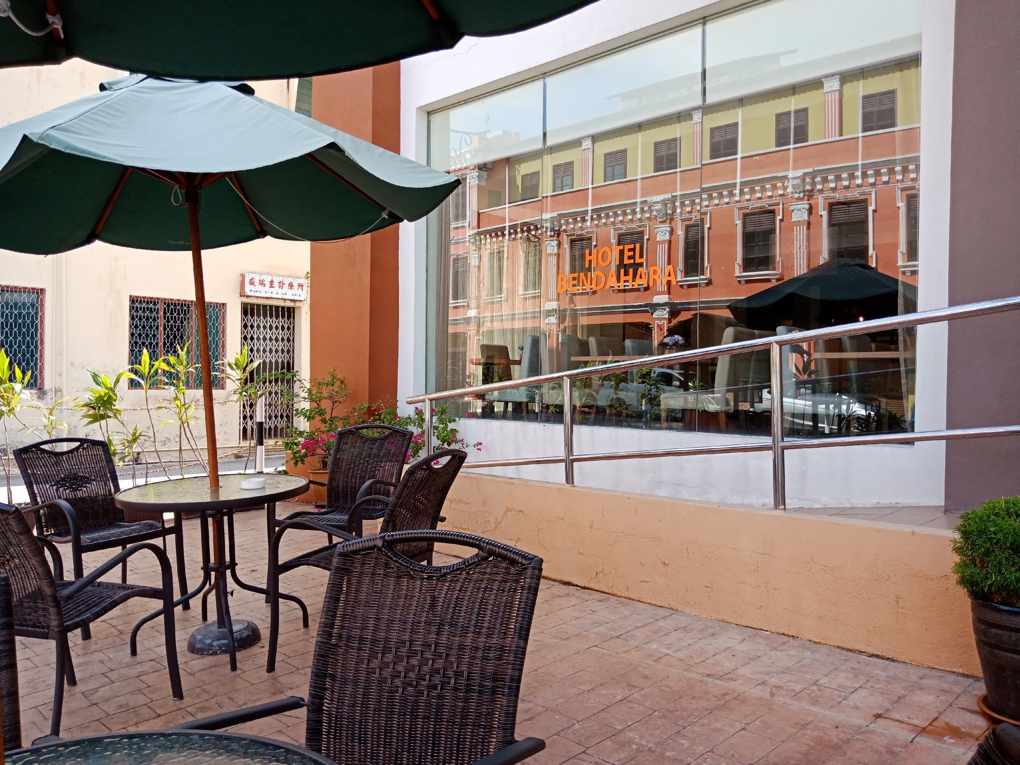 Khu vực hút thuốc