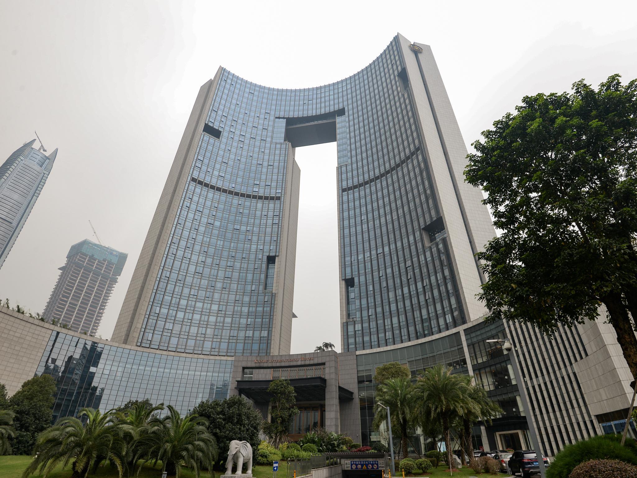 Ngoại cảnh khách sạn