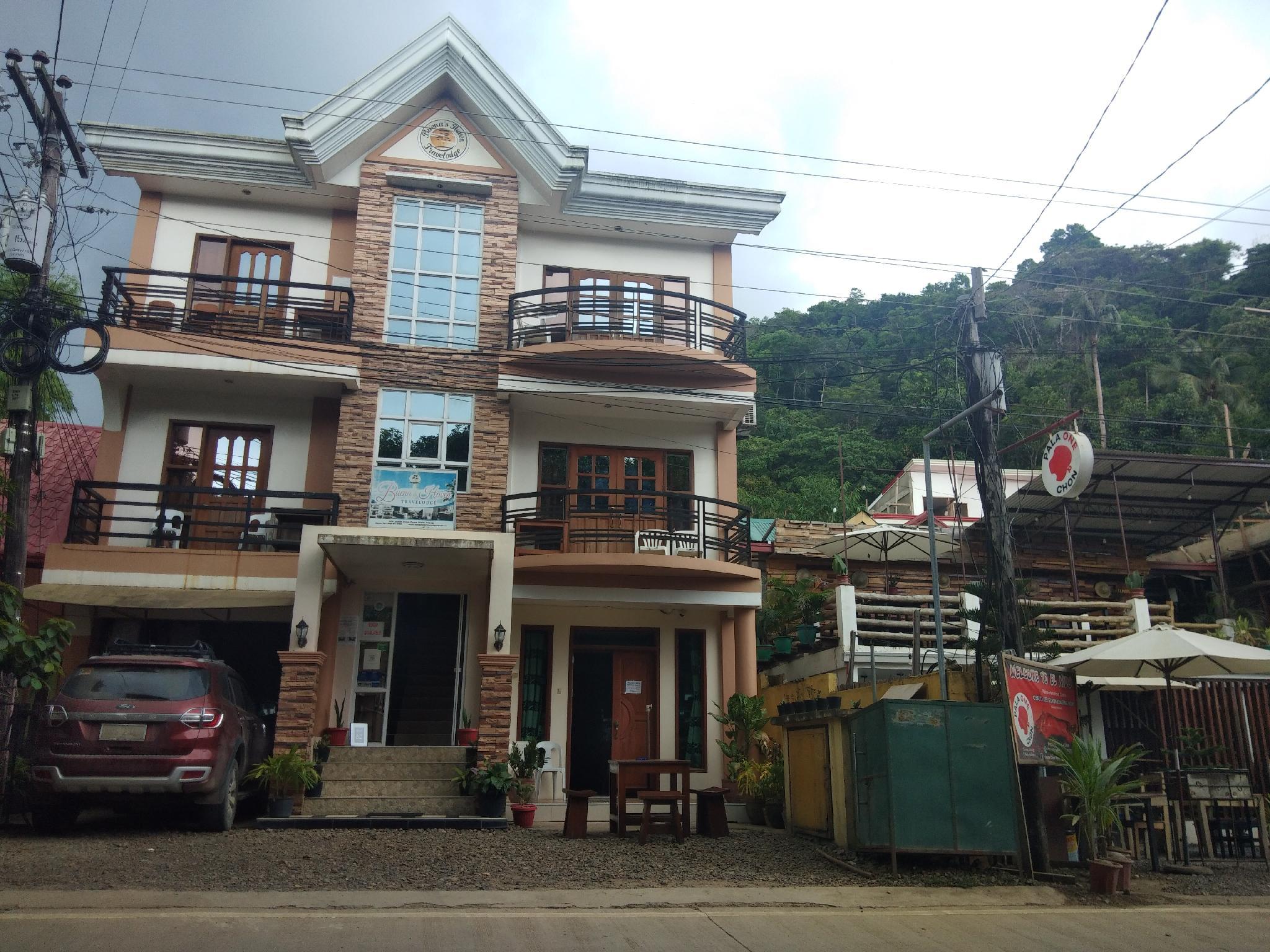 Ngoại cảnh khách sạn