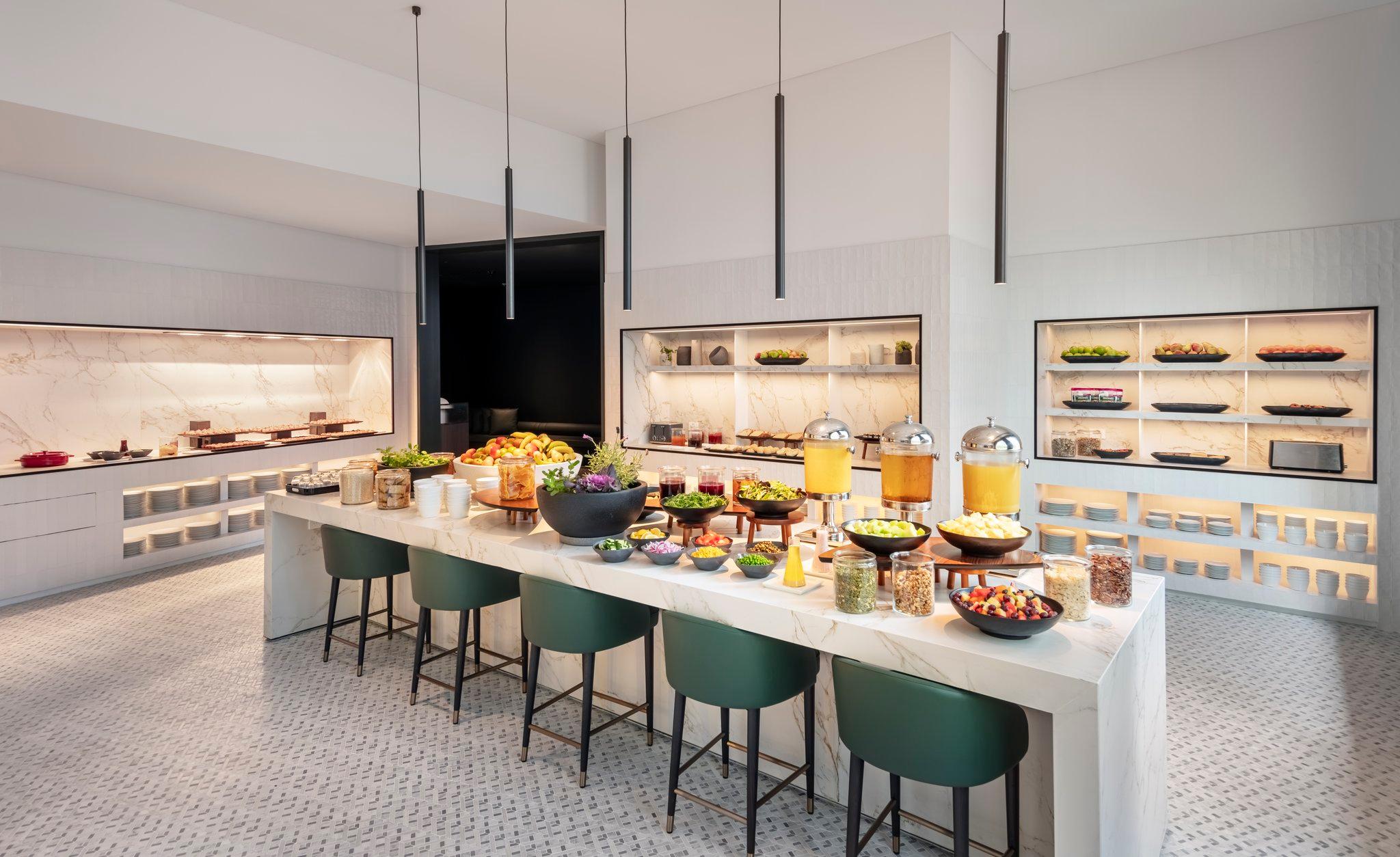 Đồ ăn và thức uống