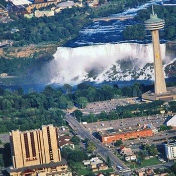 Khu vực xung quanh