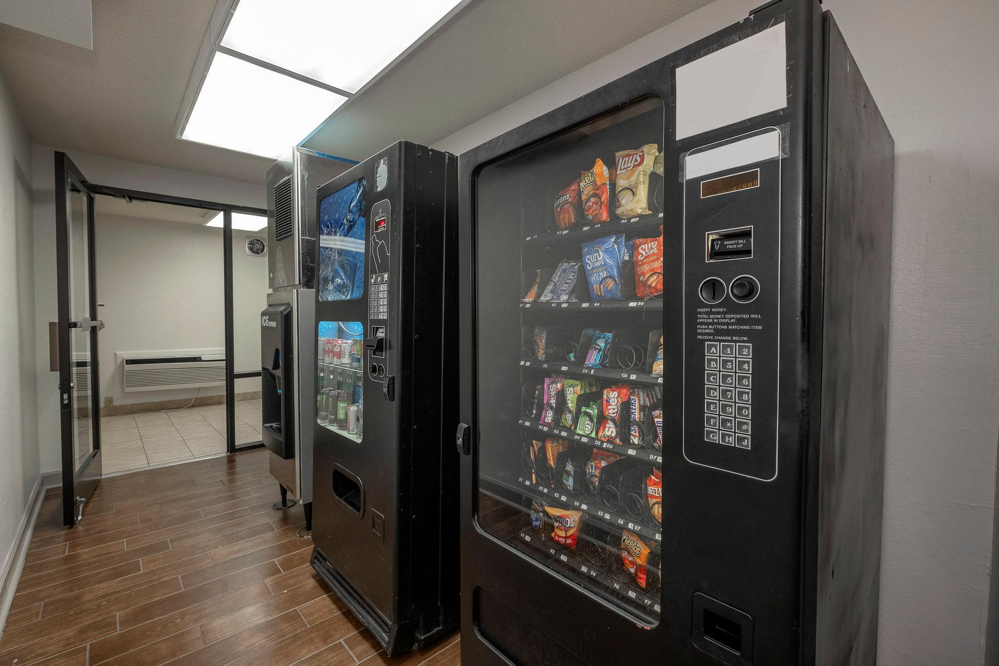 Đồ ăn và thức uống