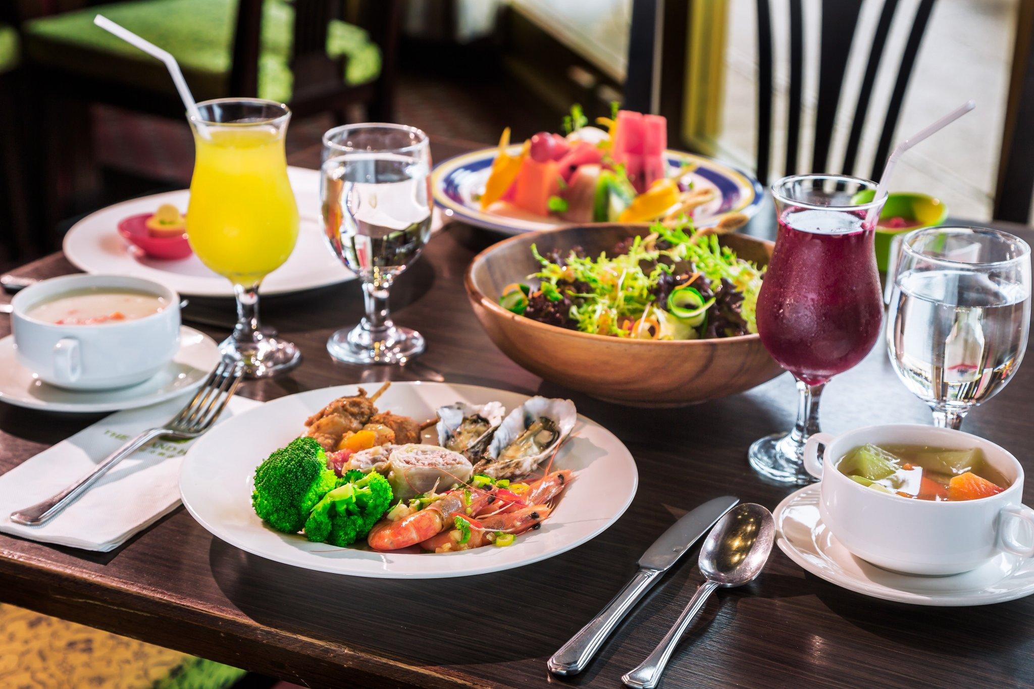 Đồ ăn và thức uống