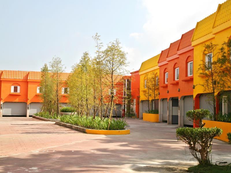 Ngoại cảnh khách sạn