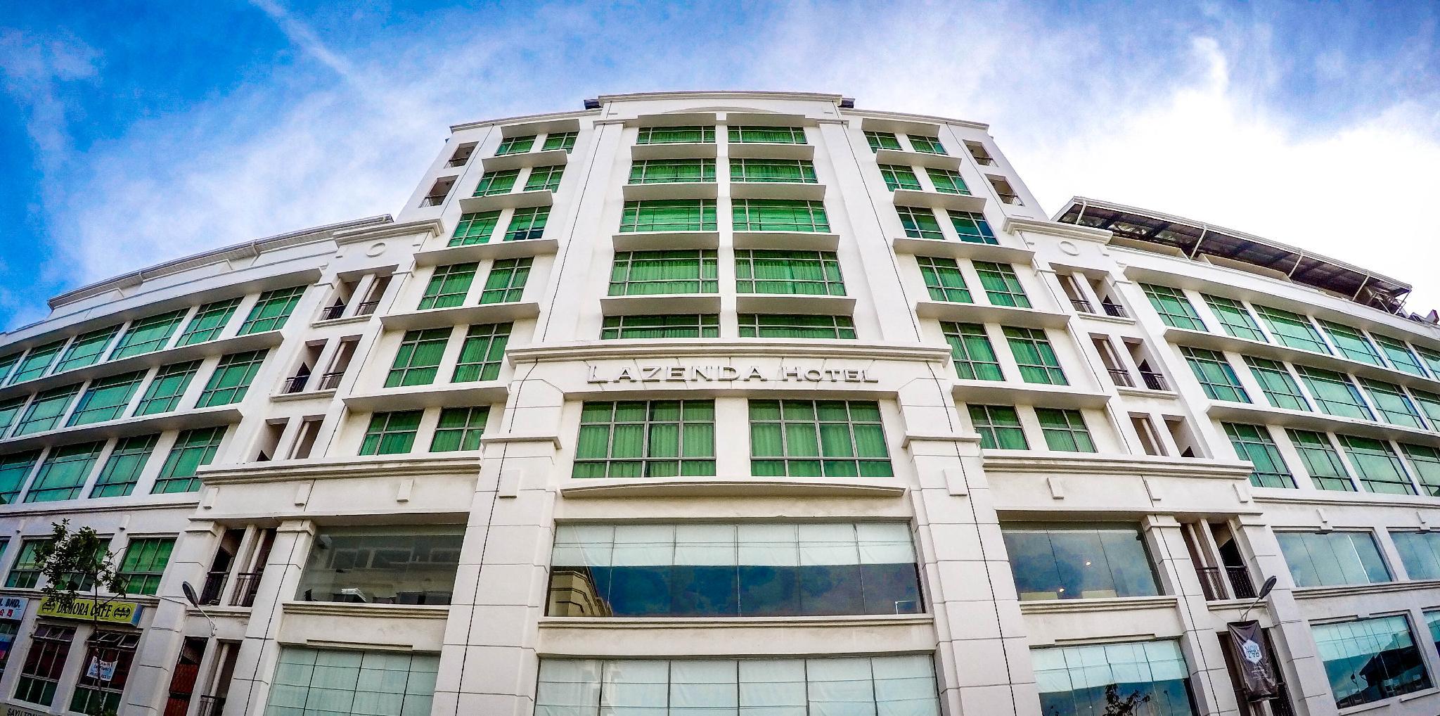 Ngoại cảnh khách sạn