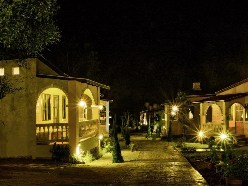 Ngoại cảnh khách sạn