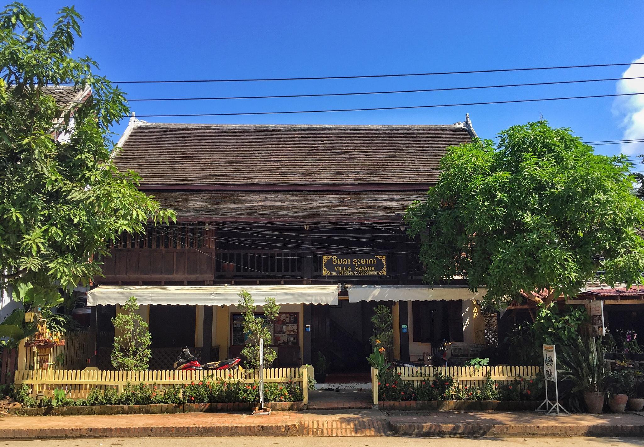 Ngoại cảnh khách sạn