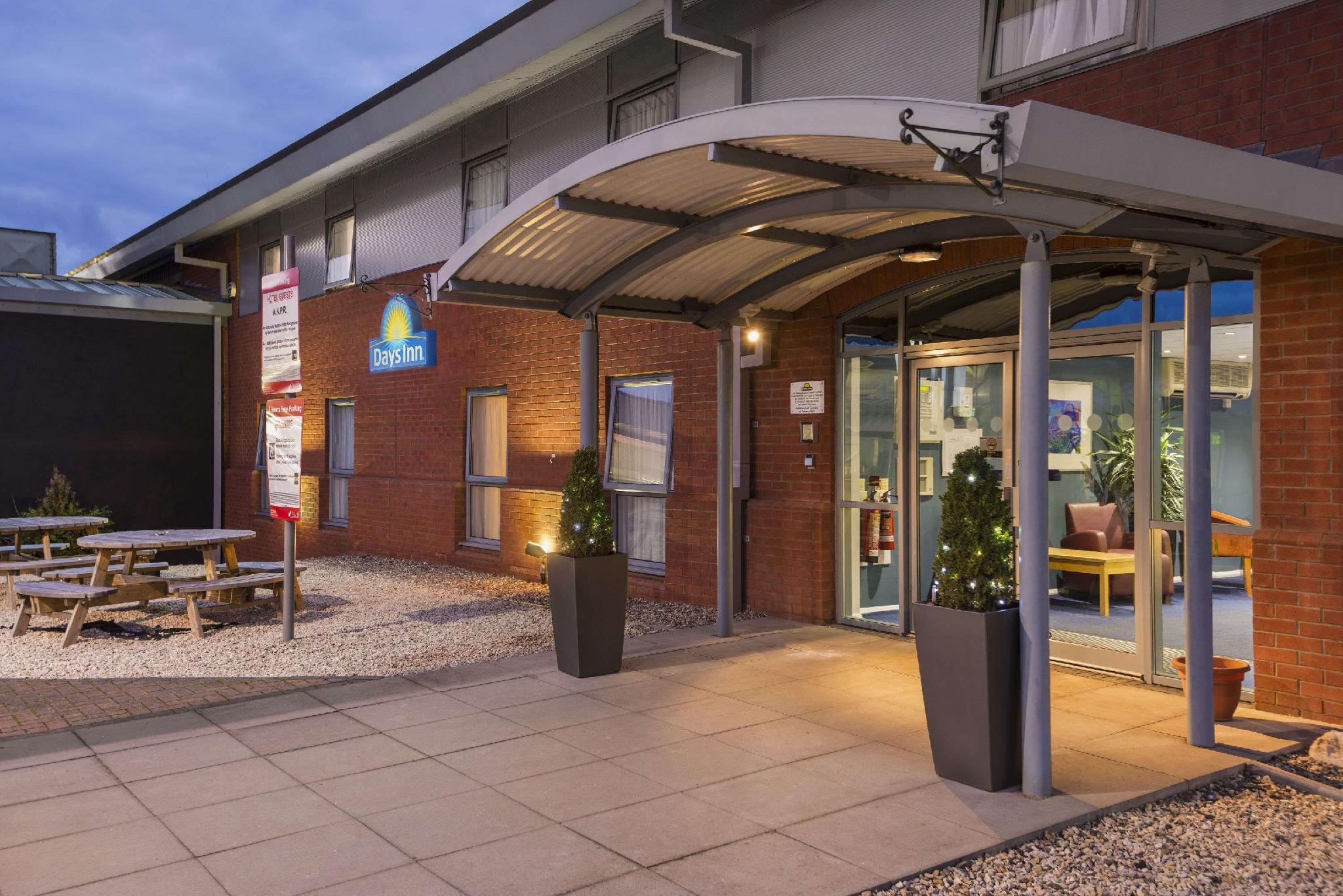 Ngoại cảnh khách sạn