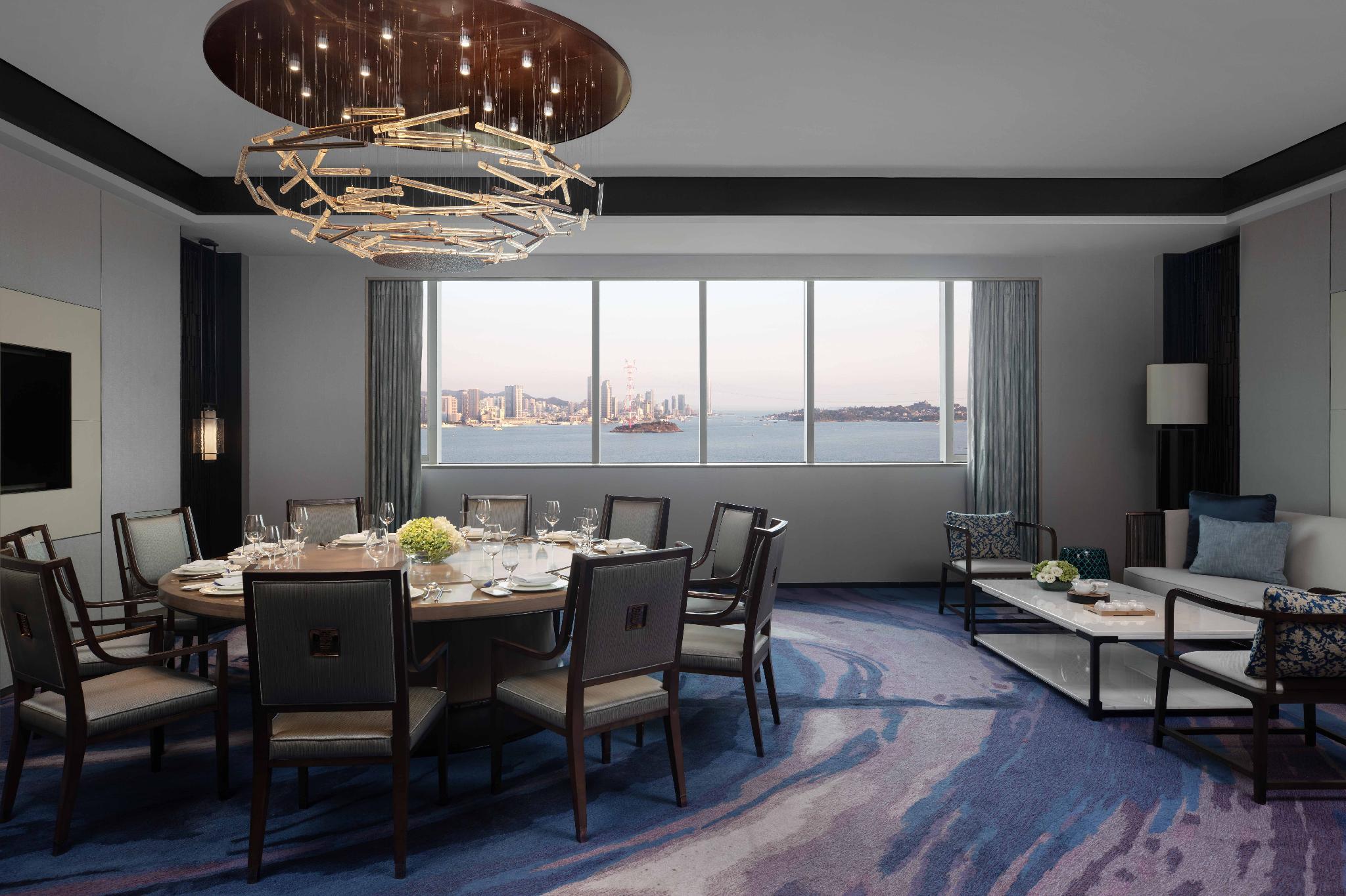 Đồ ăn và thức uống