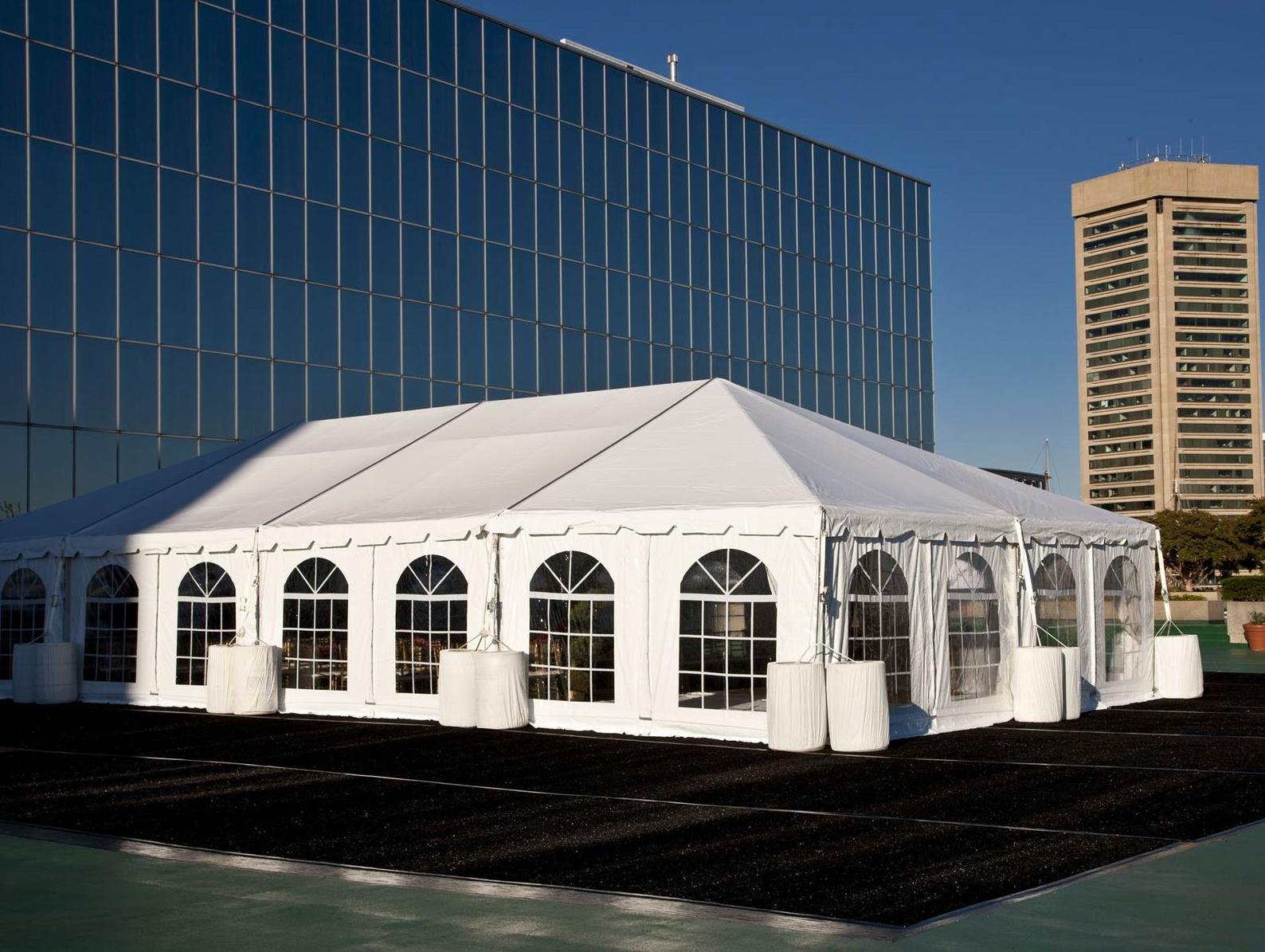 Ngoại cảnh khách sạn