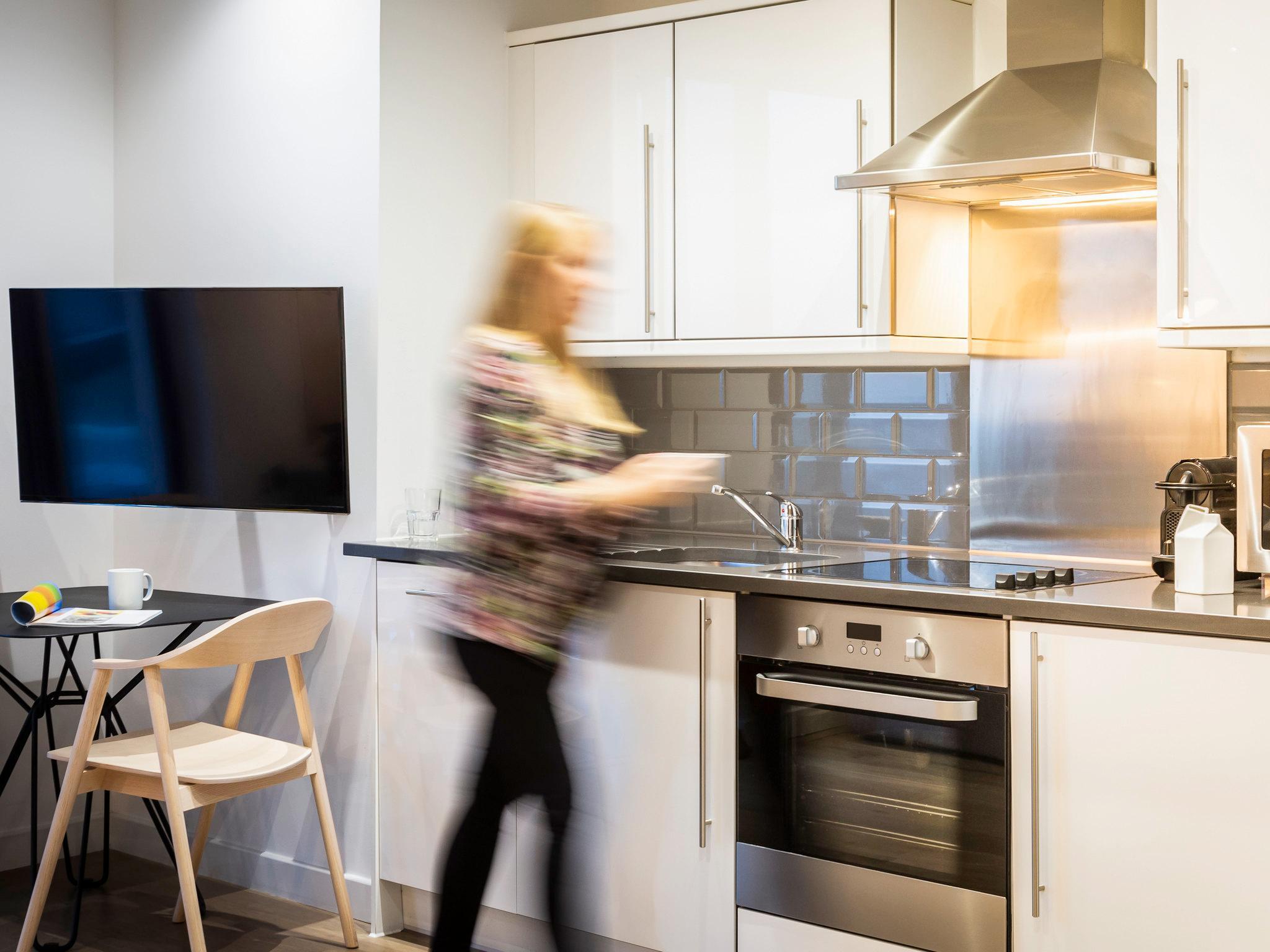 Đồ ăn và thức uống