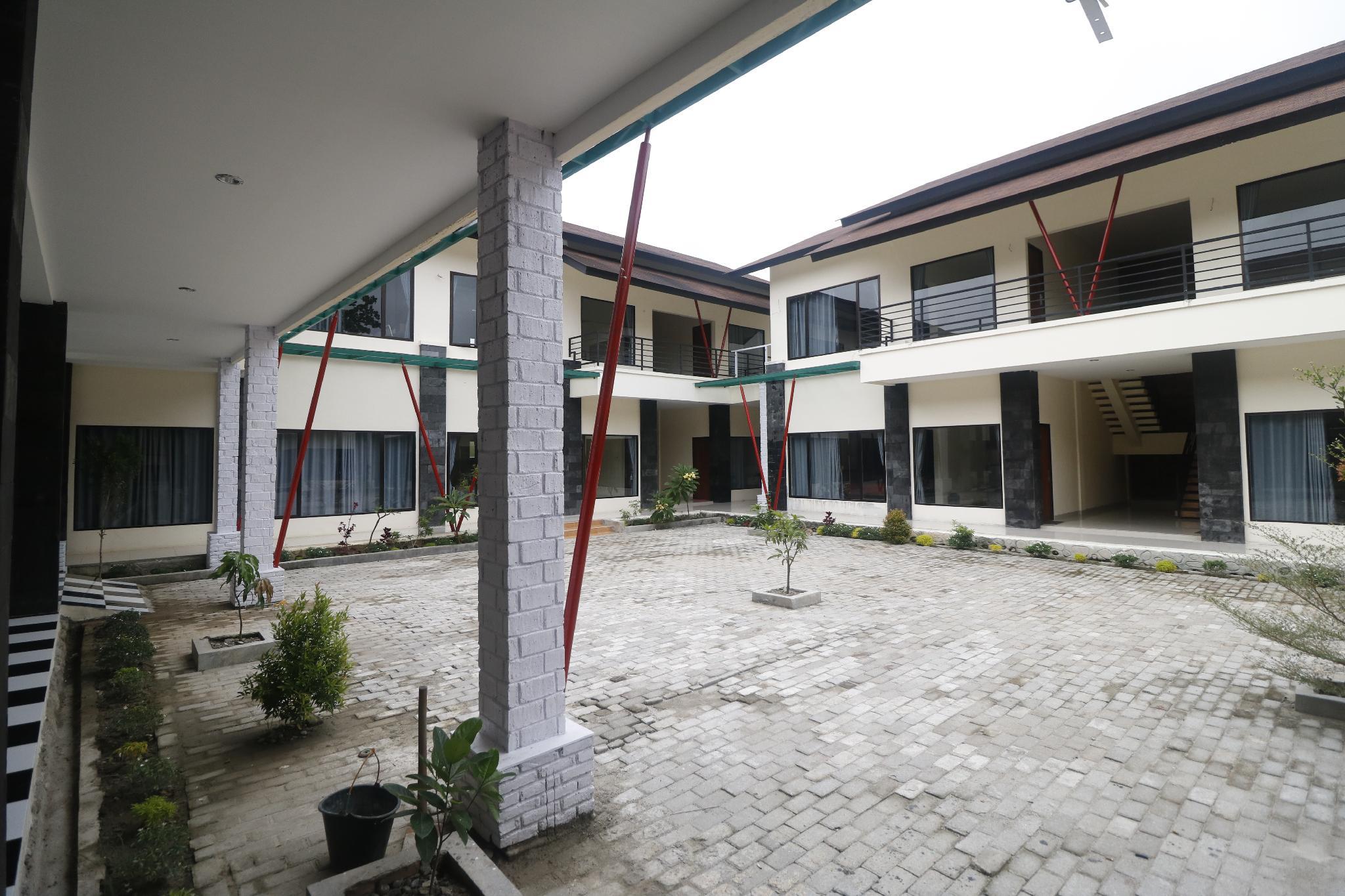 Ngoại cảnh khách sạn