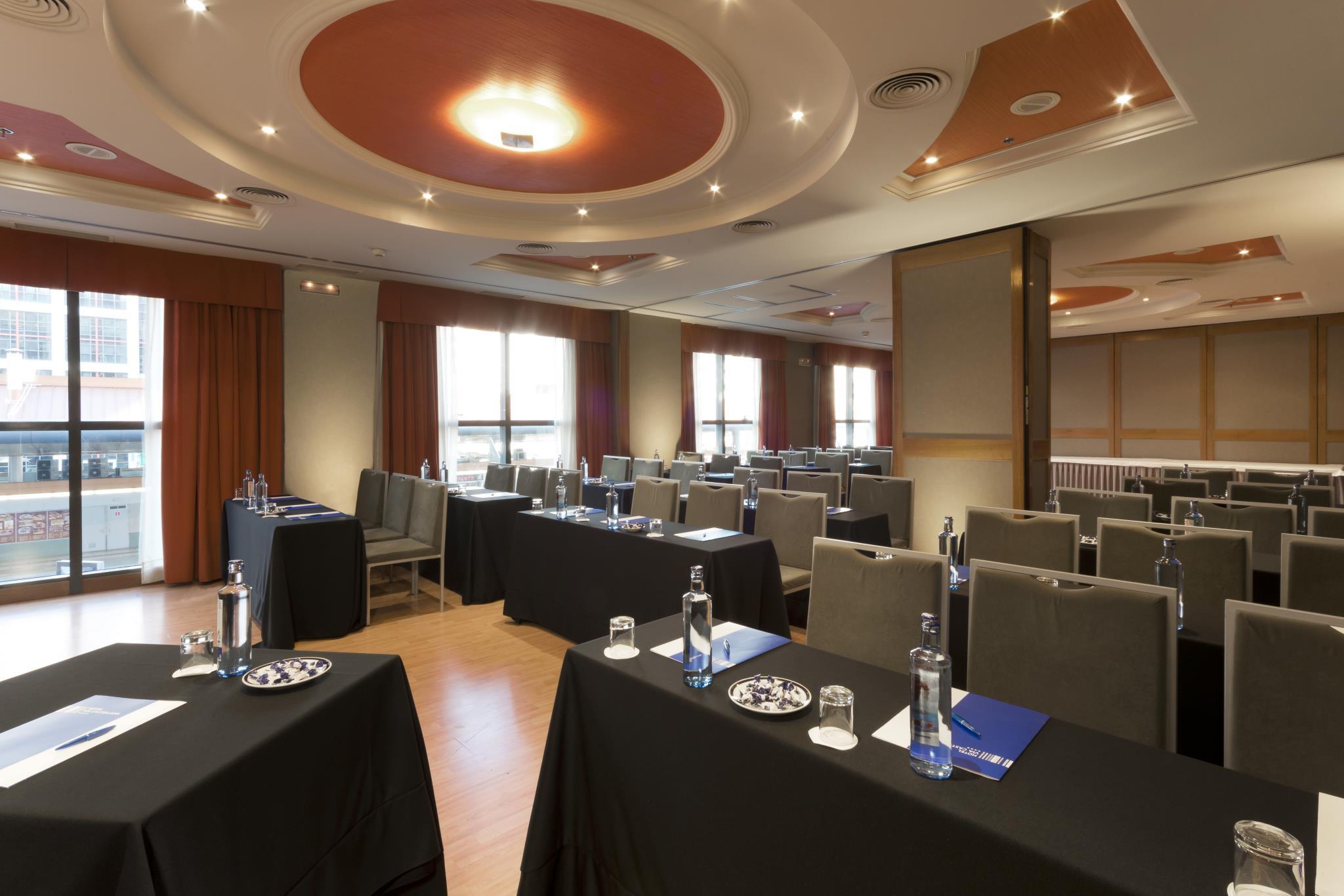 Phòng họp/ hội nghị