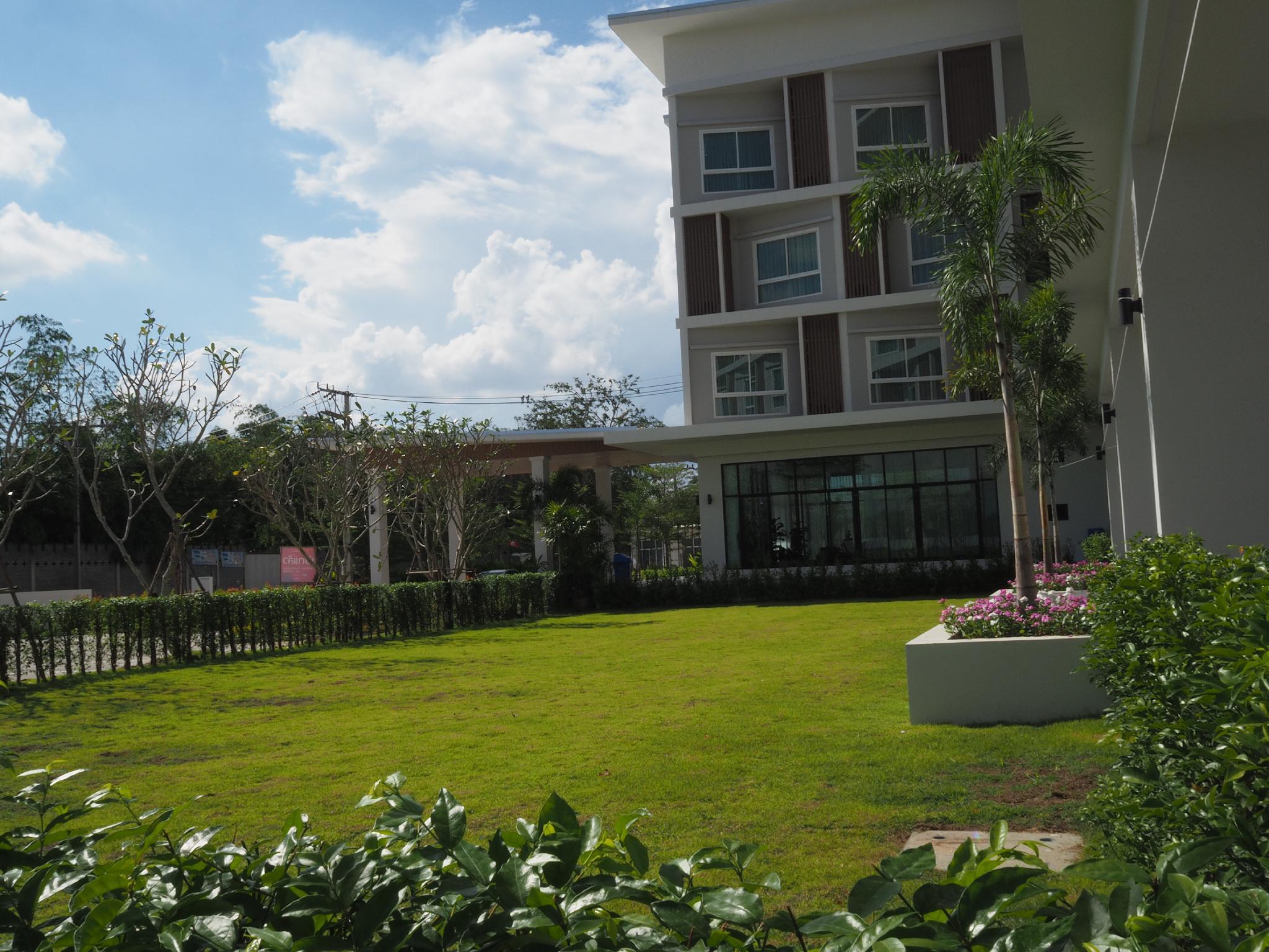 Ngoại cảnh khách sạn