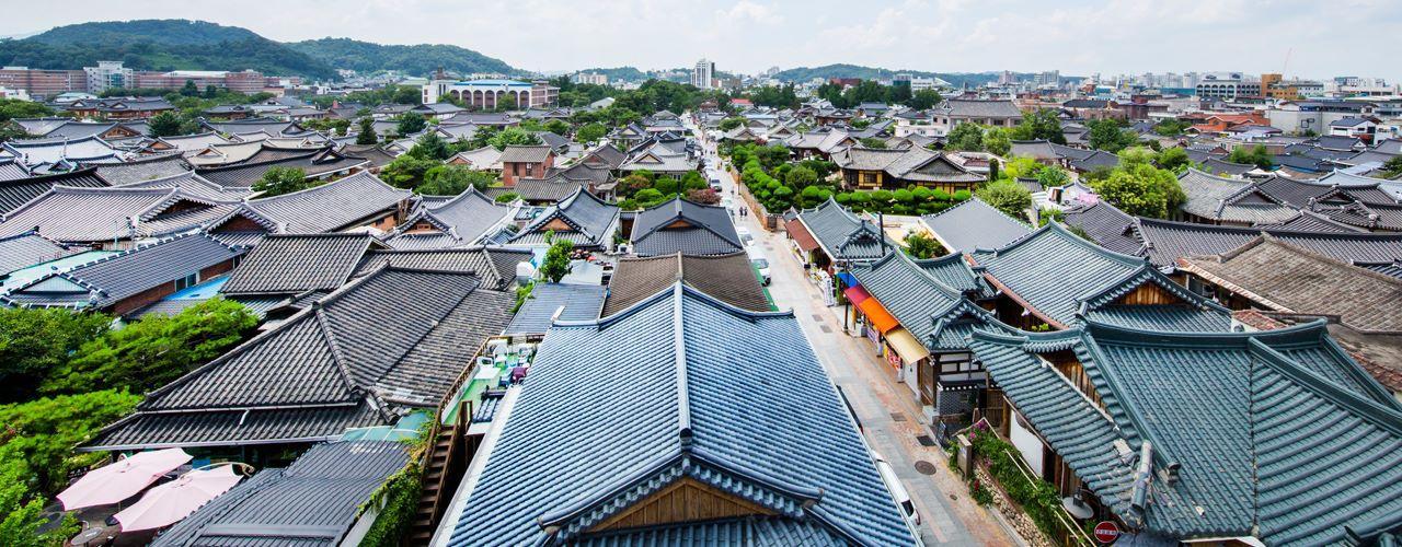 Nơi tham quan gần đây