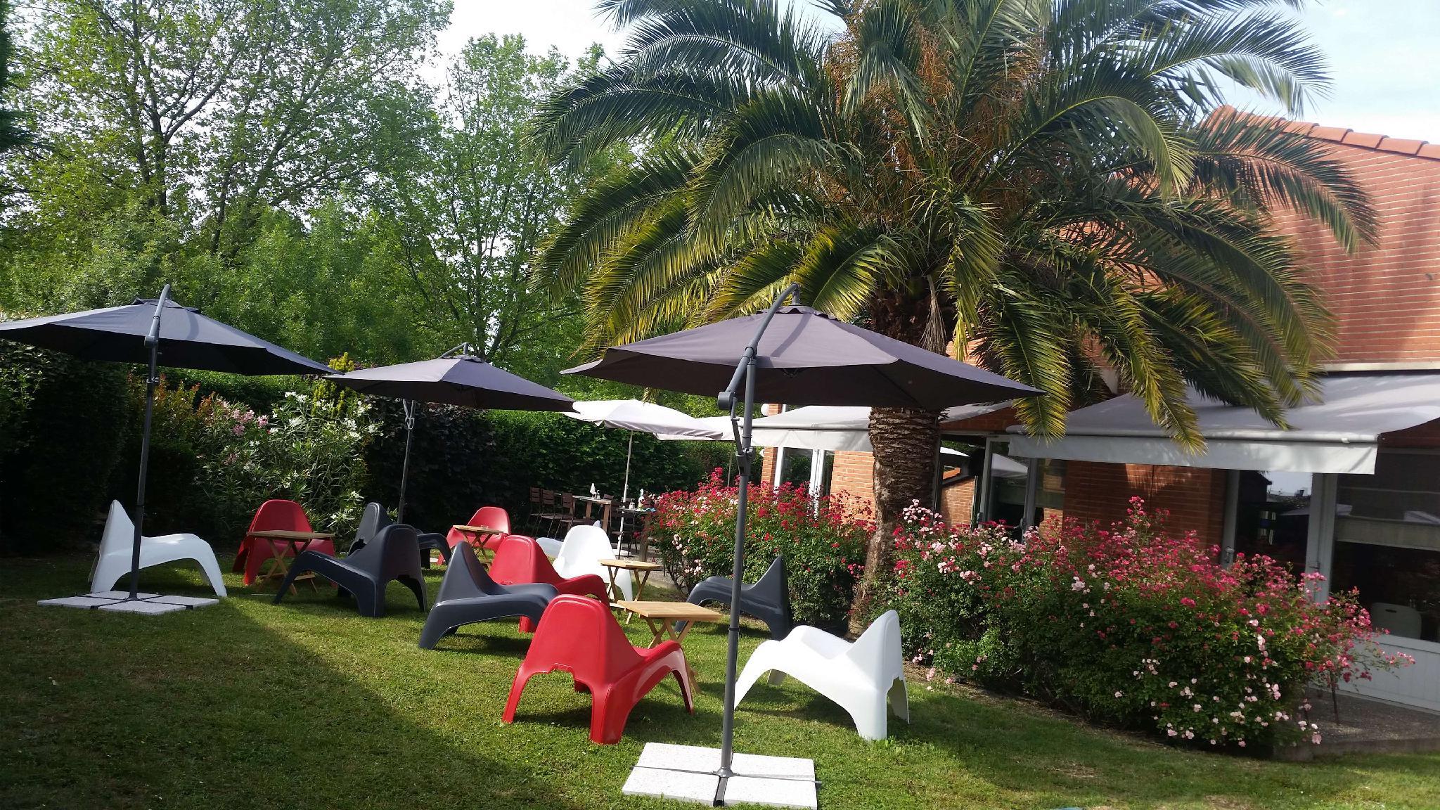 Ngoại cảnh khách sạn