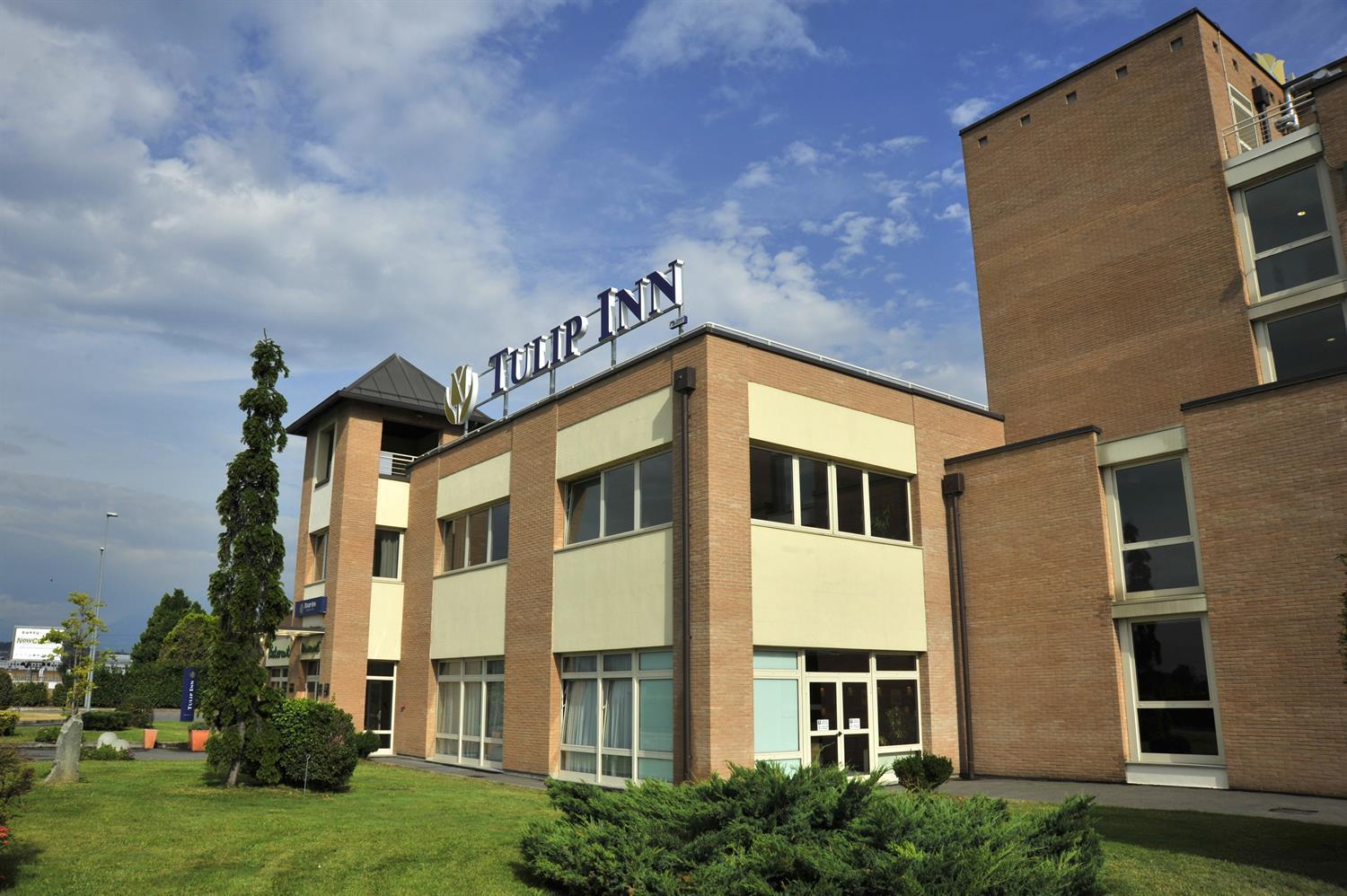 Ngoại cảnh khách sạn