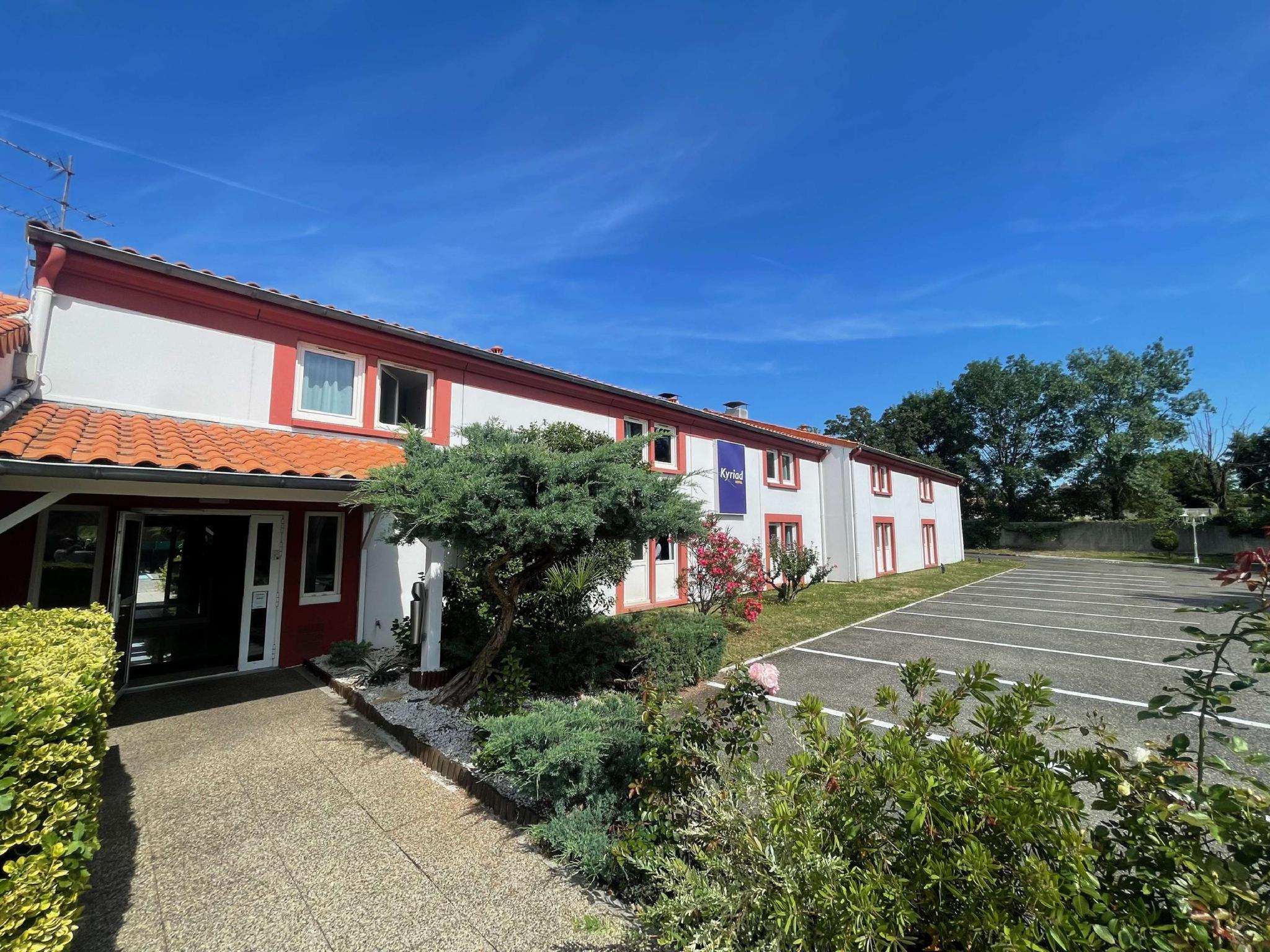 Ngoại cảnh khách sạn