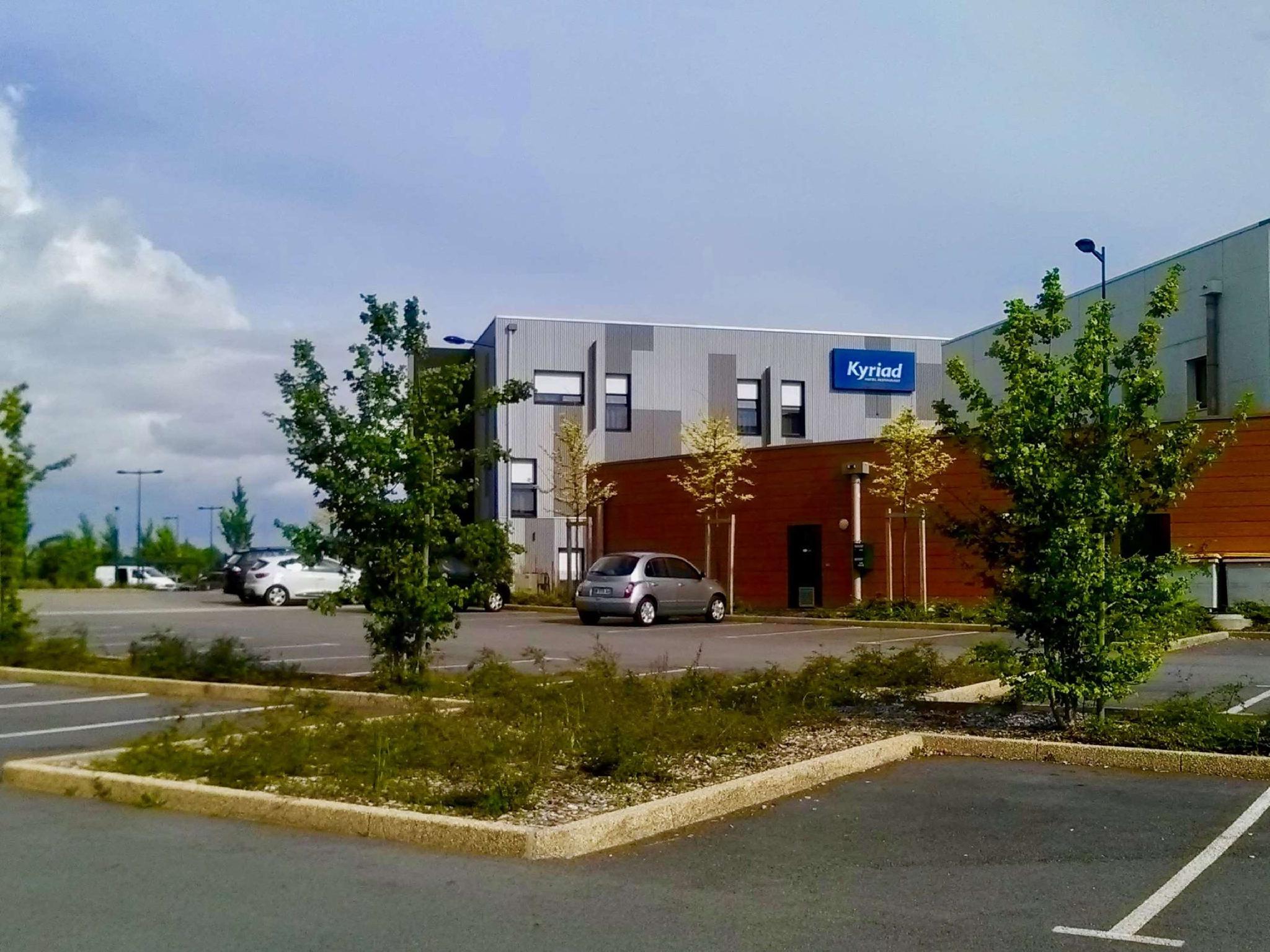 Ngoại cảnh khách sạn