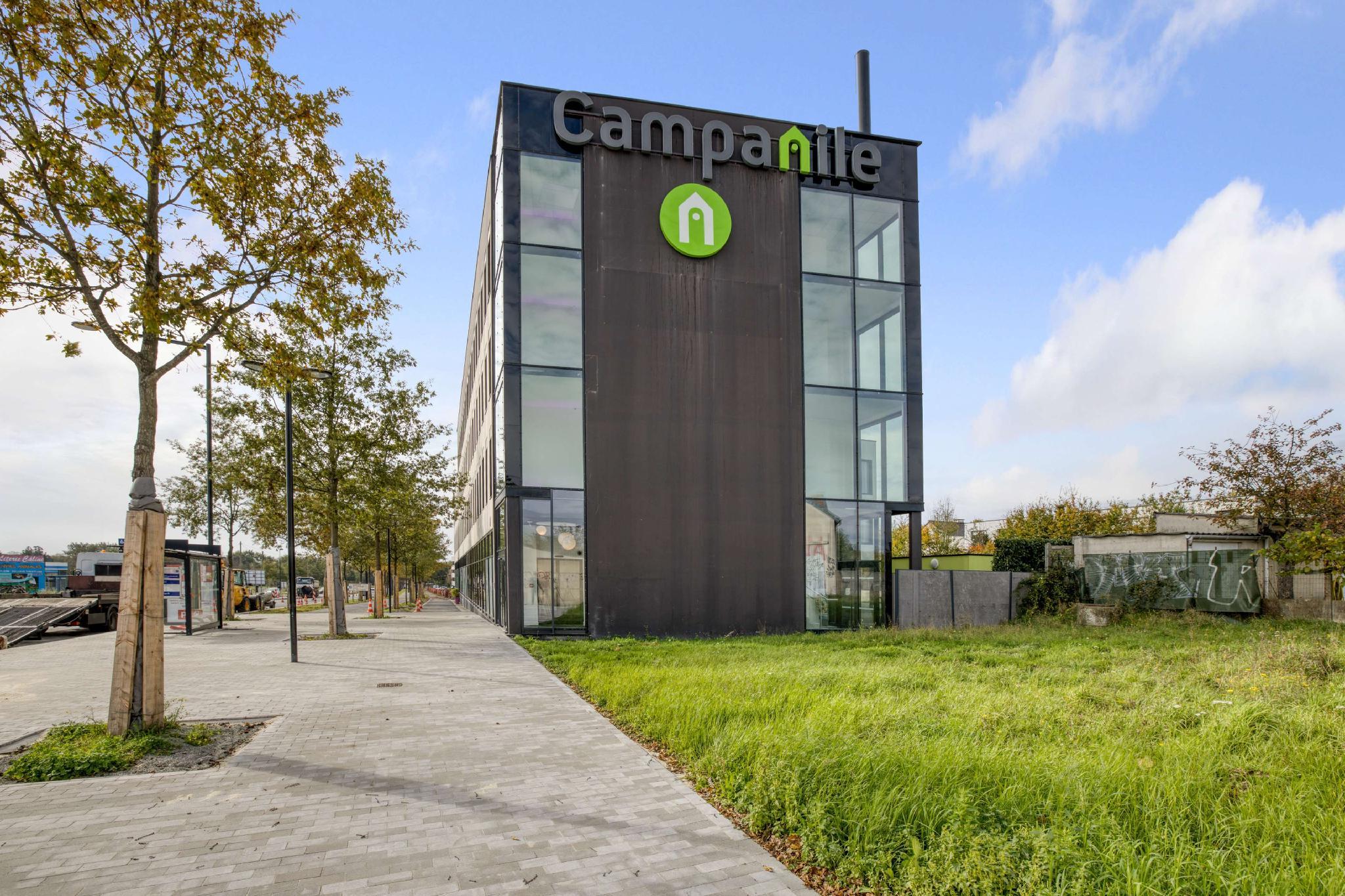 Ngoại cảnh khách sạn