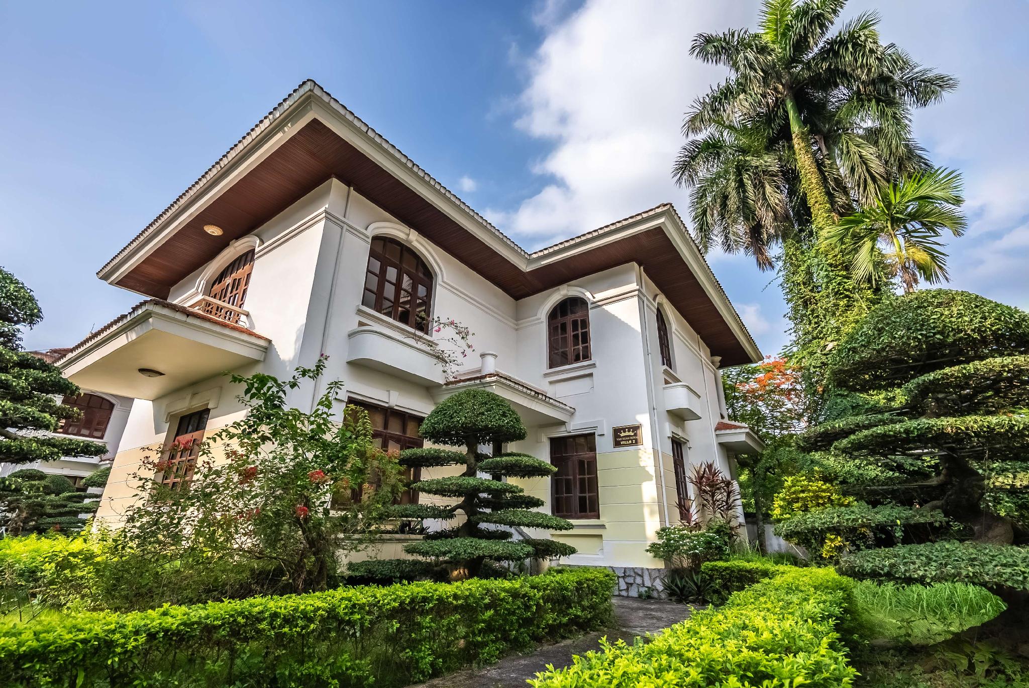 Ngoại cảnh khách sạn