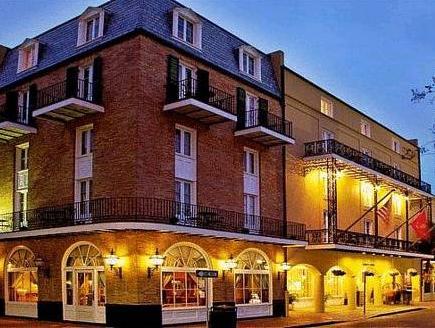 Ngoại cảnh khách sạn