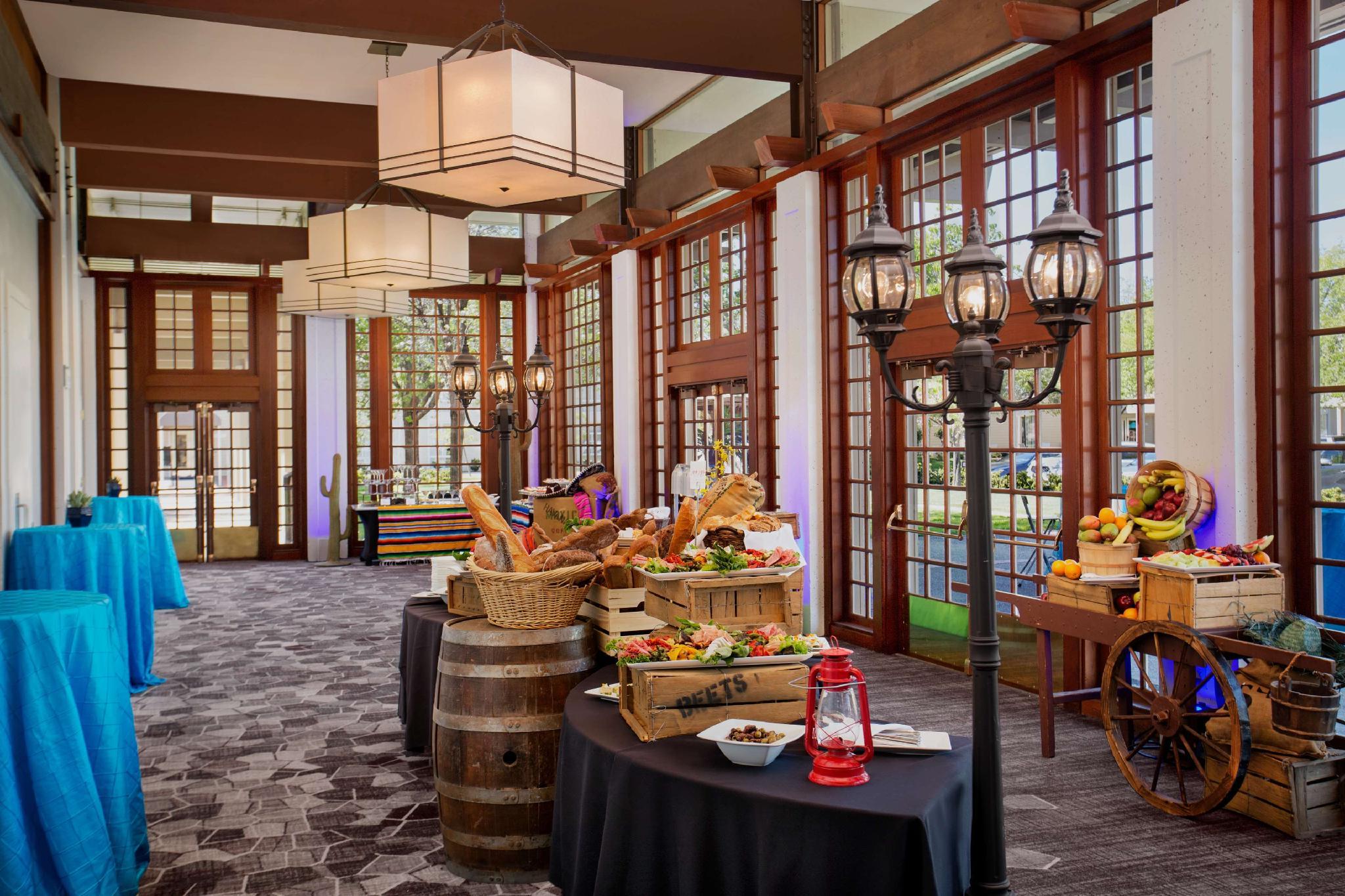 Đồ ăn và thức uống