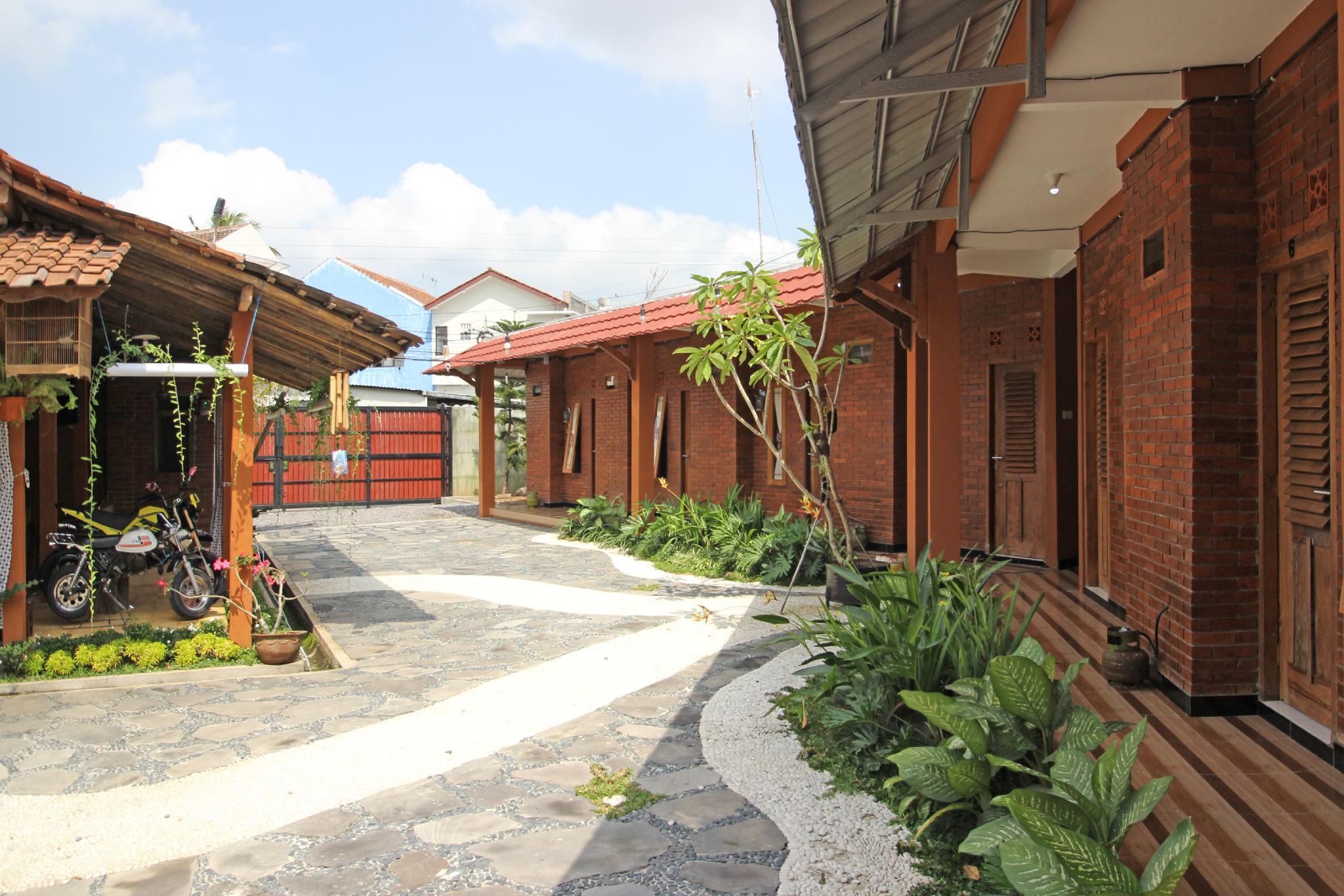 Ngoại cảnh khách sạn