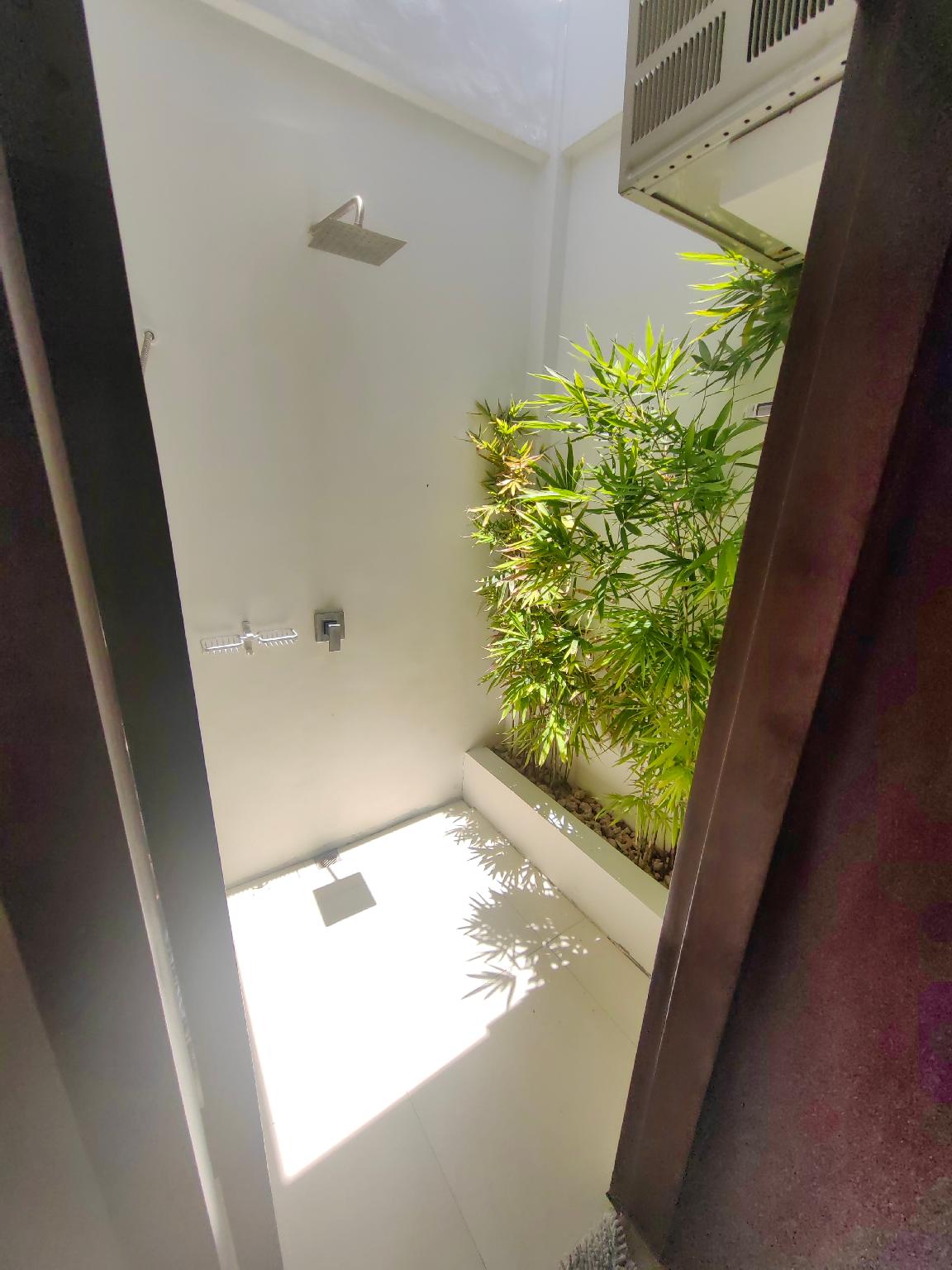 Bồn tắm lộ thiên