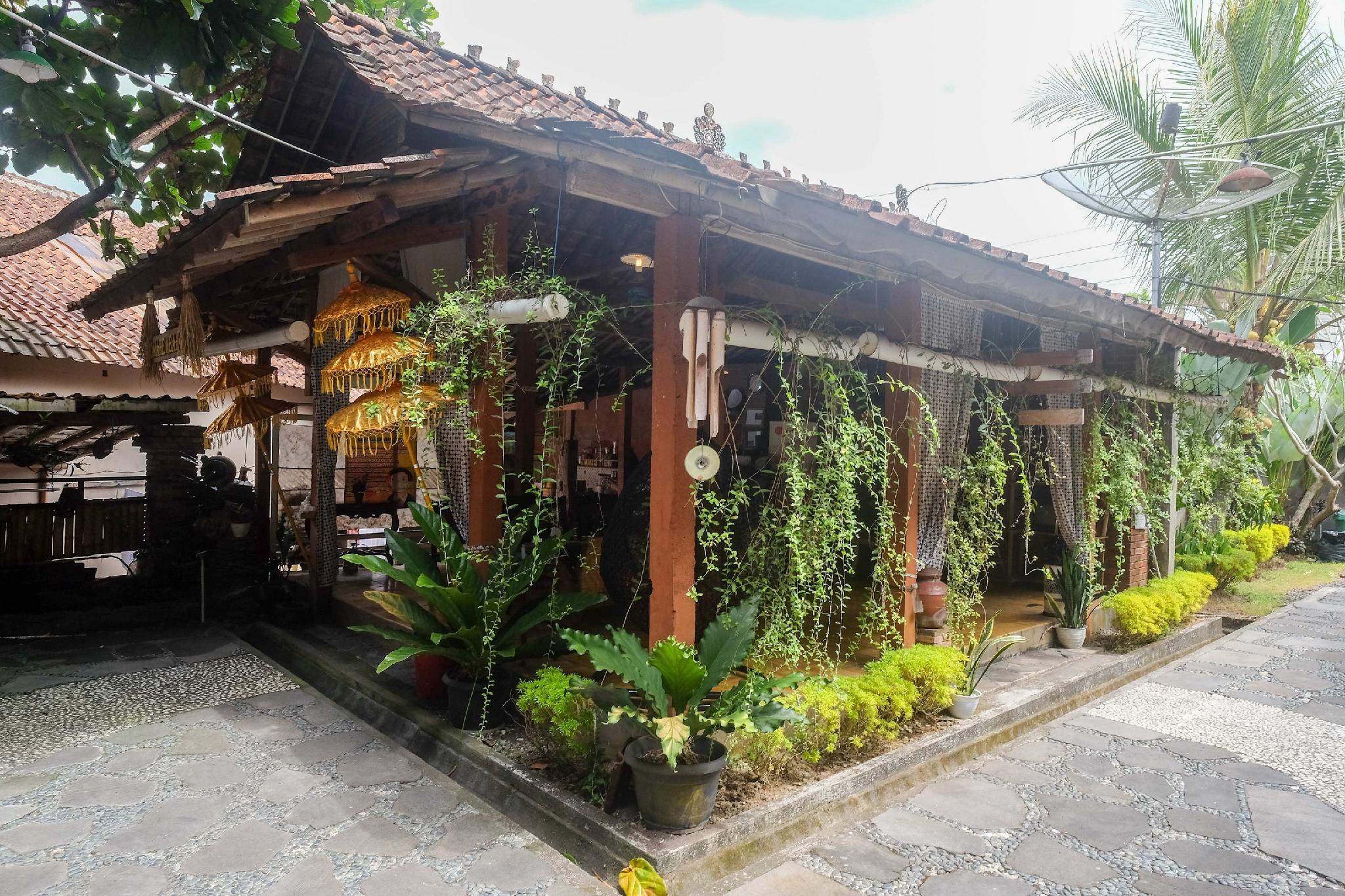 Ngoại cảnh khách sạn