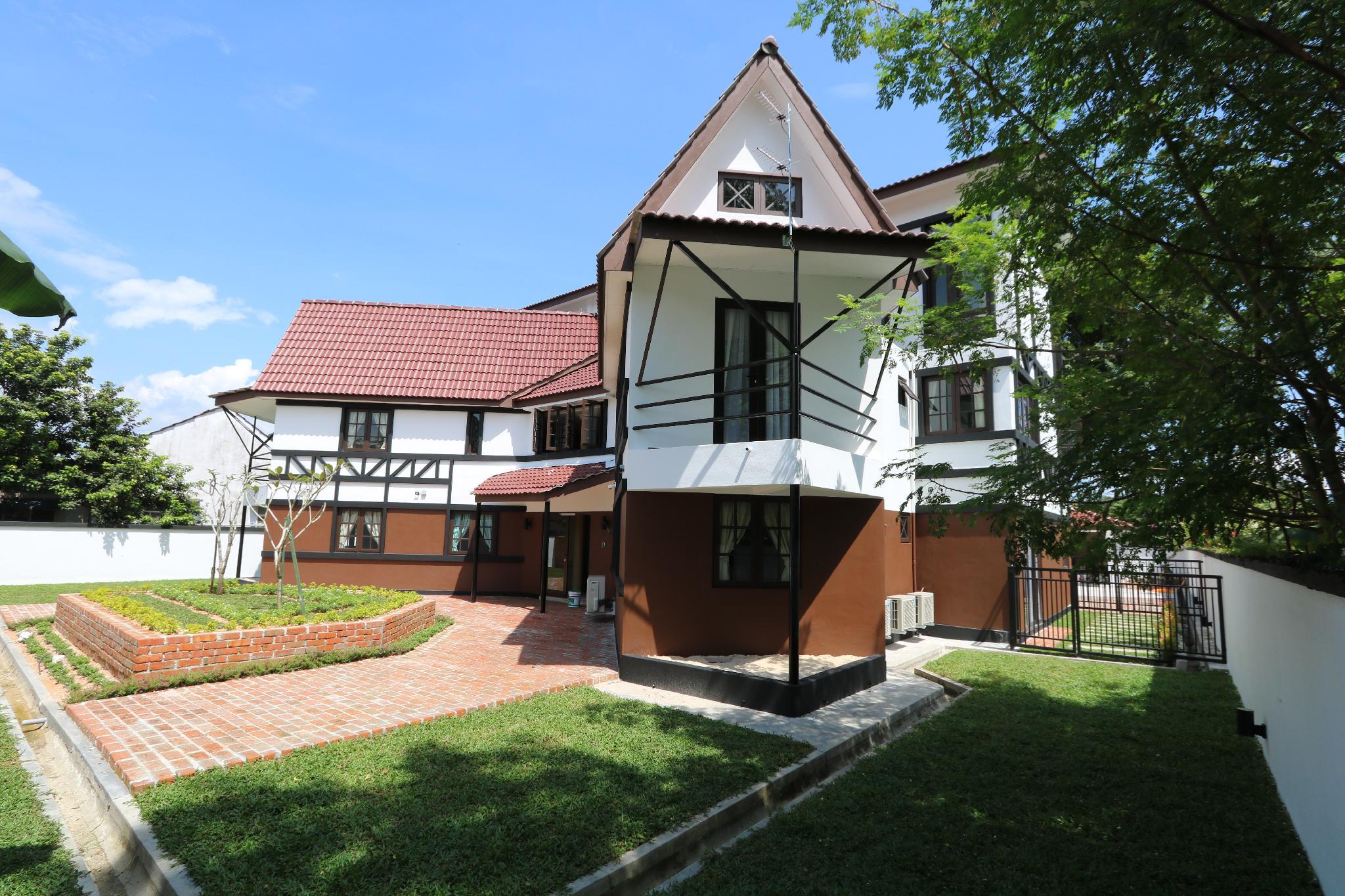 Ngoại cảnh khách sạn