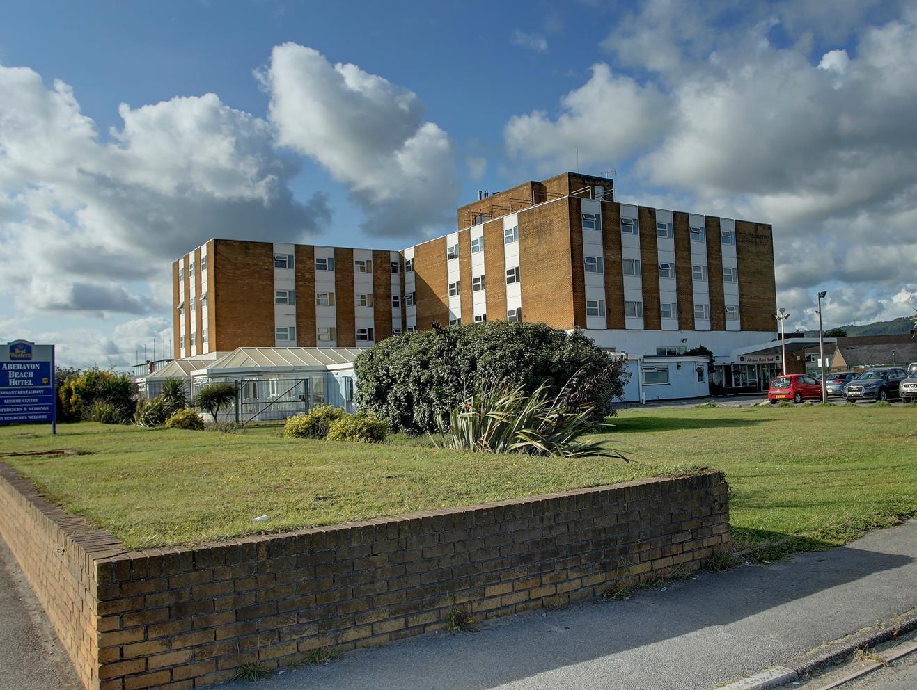 Ngoại cảnh khách sạn