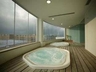 Bồn tắm nước nóng