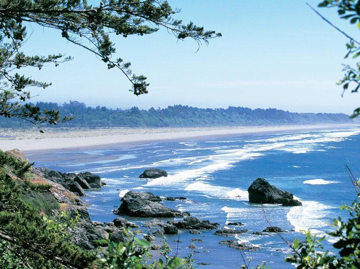 Nơi tham quan gần đây