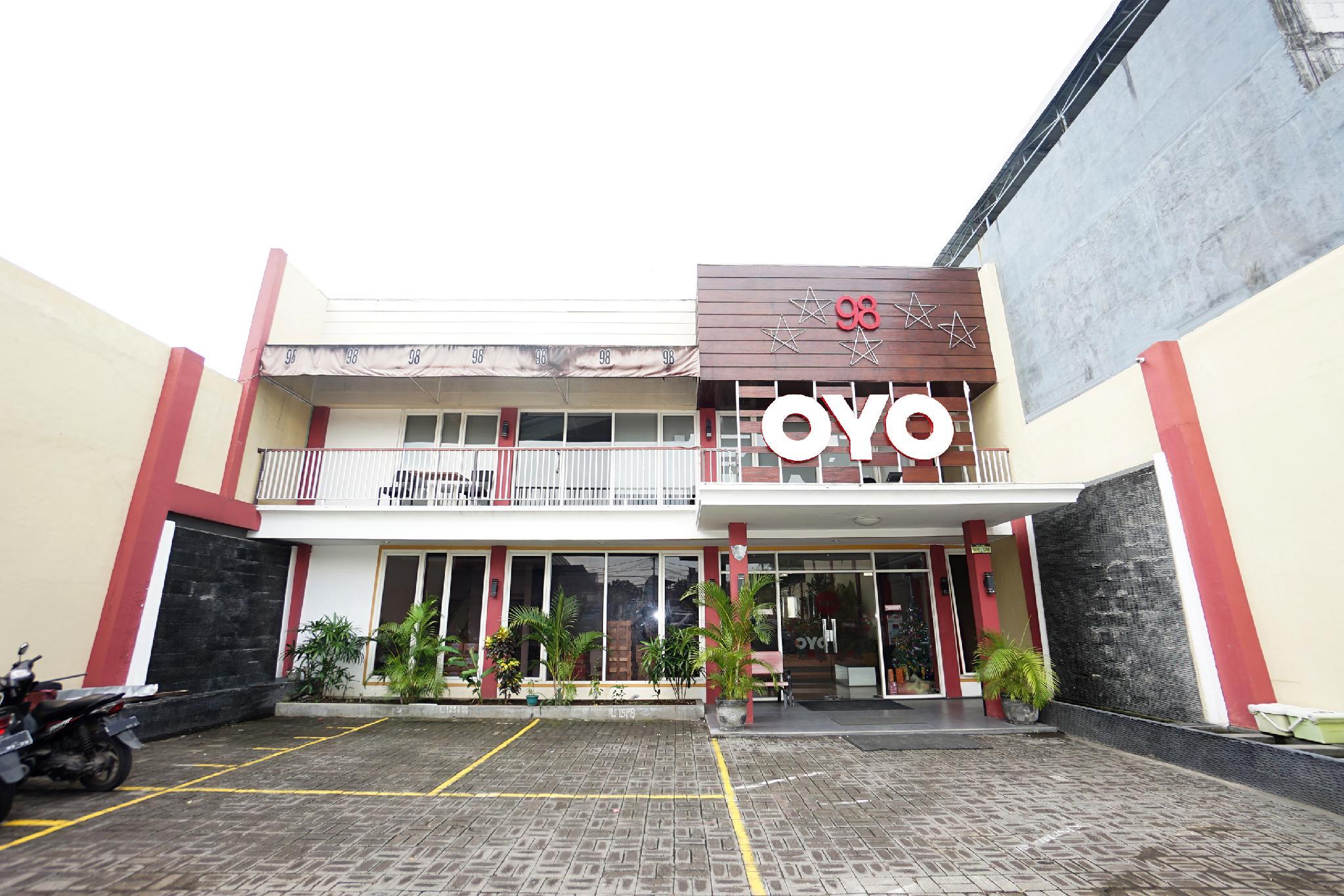 Ngoại cảnh khách sạn