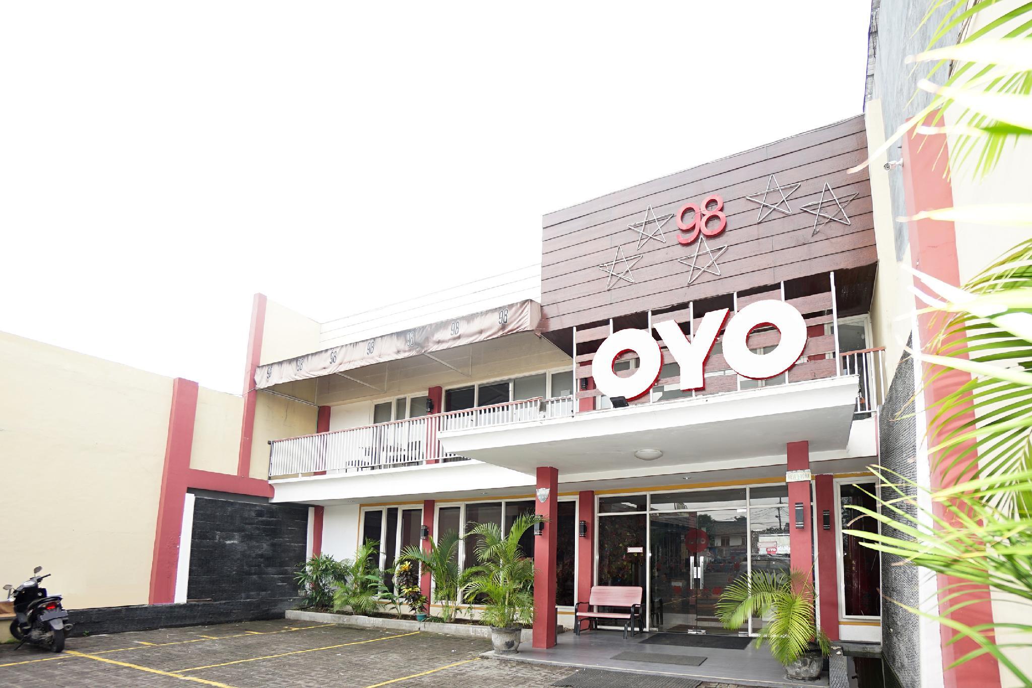 Ngoại cảnh khách sạn