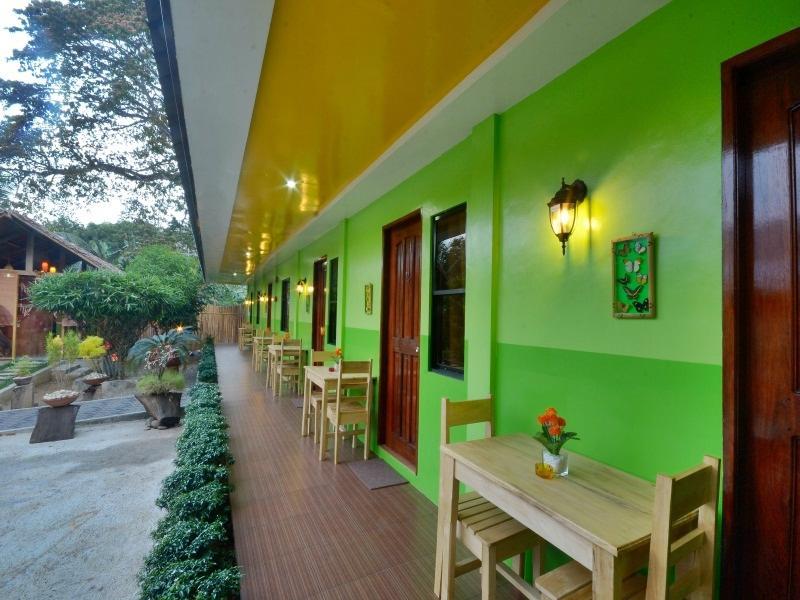 Ngoại cảnh khách sạn