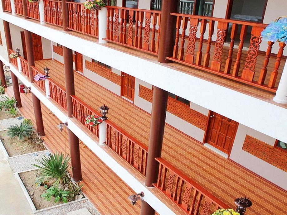 Ngoại cảnh khách sạn